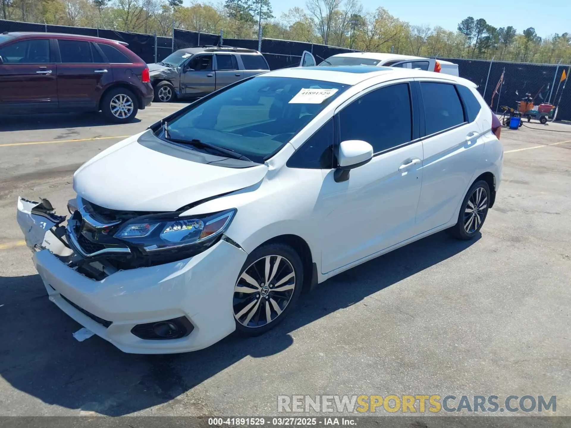 2 fotografías del automóvil dañado 3HGGK5H80LM713628 HONDA FIT 2020