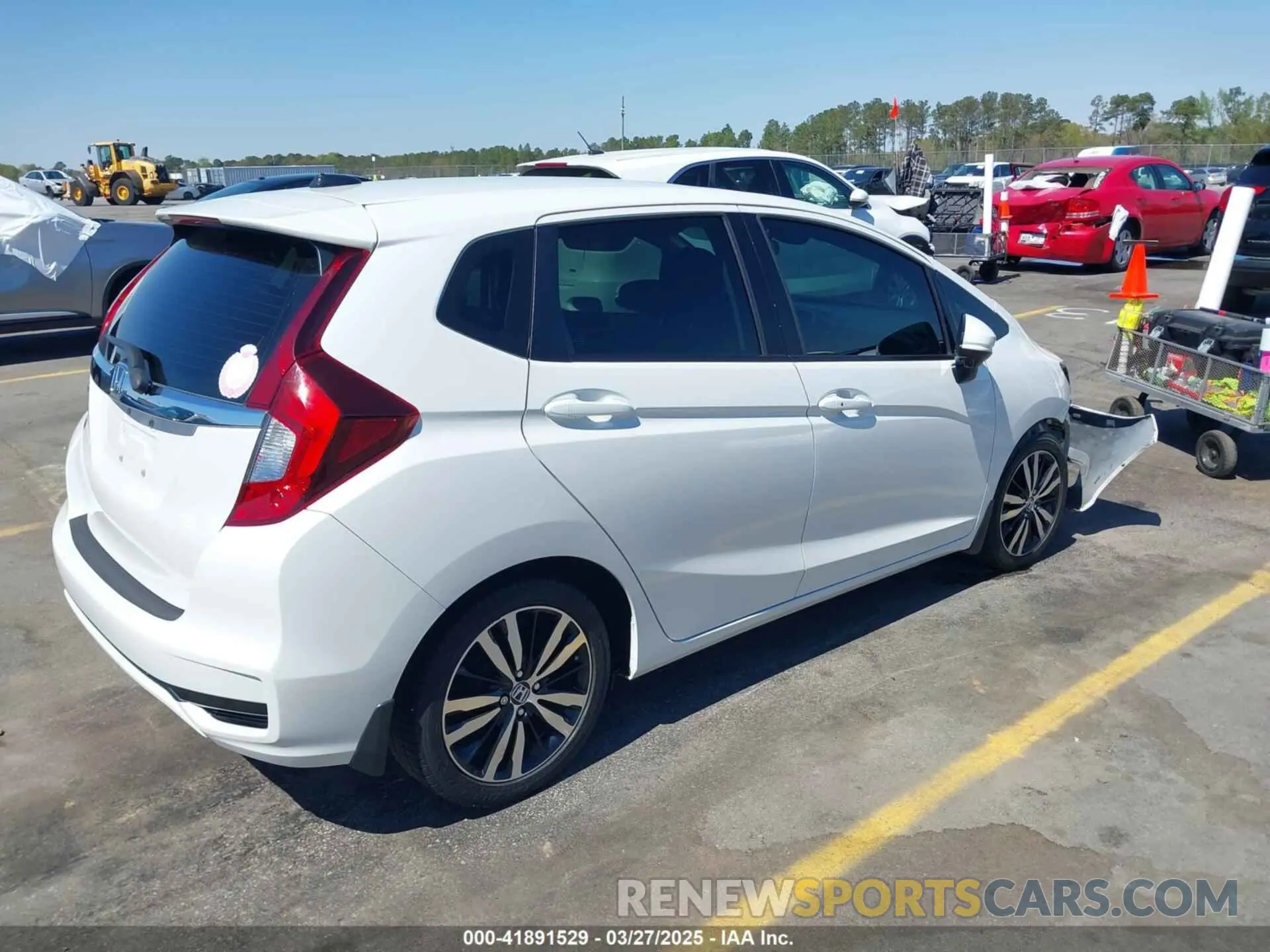 4 fotografías del automóvil dañado 3HGGK5H80LM713628 HONDA FIT 2020