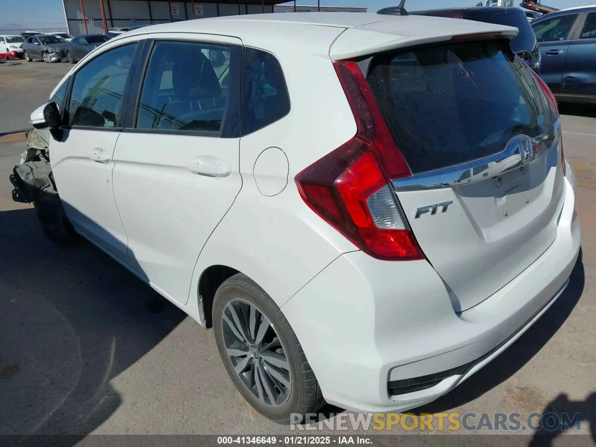 3 fotografías del automóvil dañado 3HGGK5H82LM703165 HONDA FIT 2020