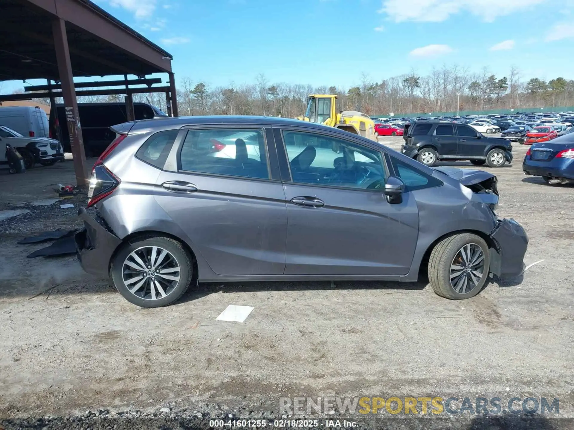 13 fotografías del automóvil dañado 3HGGK5H83LM712957 HONDA FIT 2020