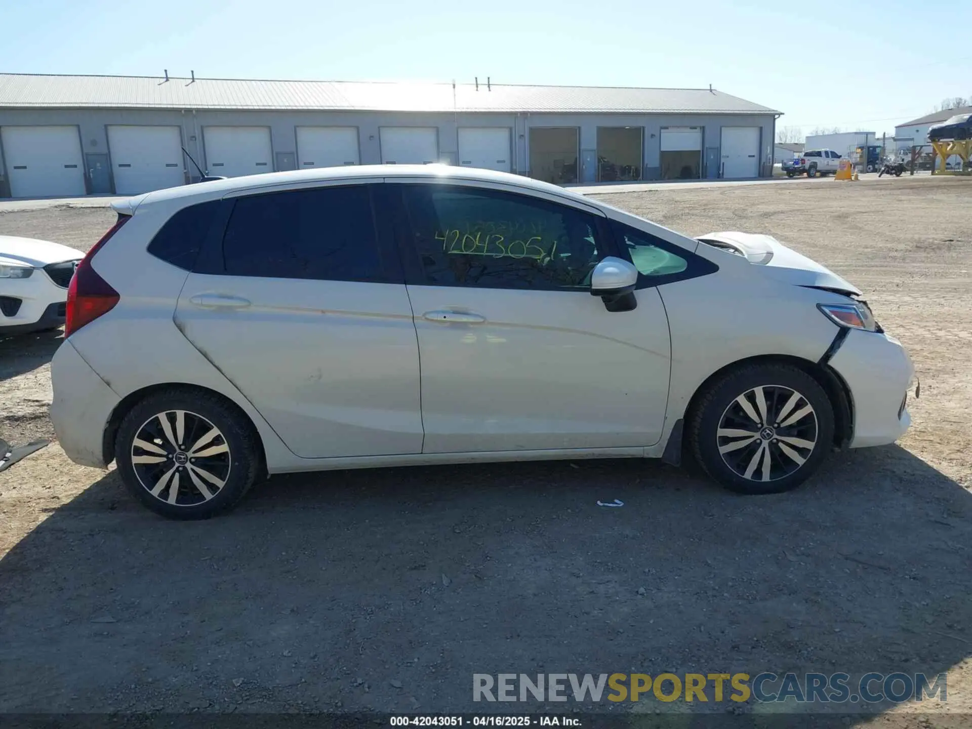 13 fotografías del automóvil dañado 3HGGK5H87LM723802 HONDA FIT 2020