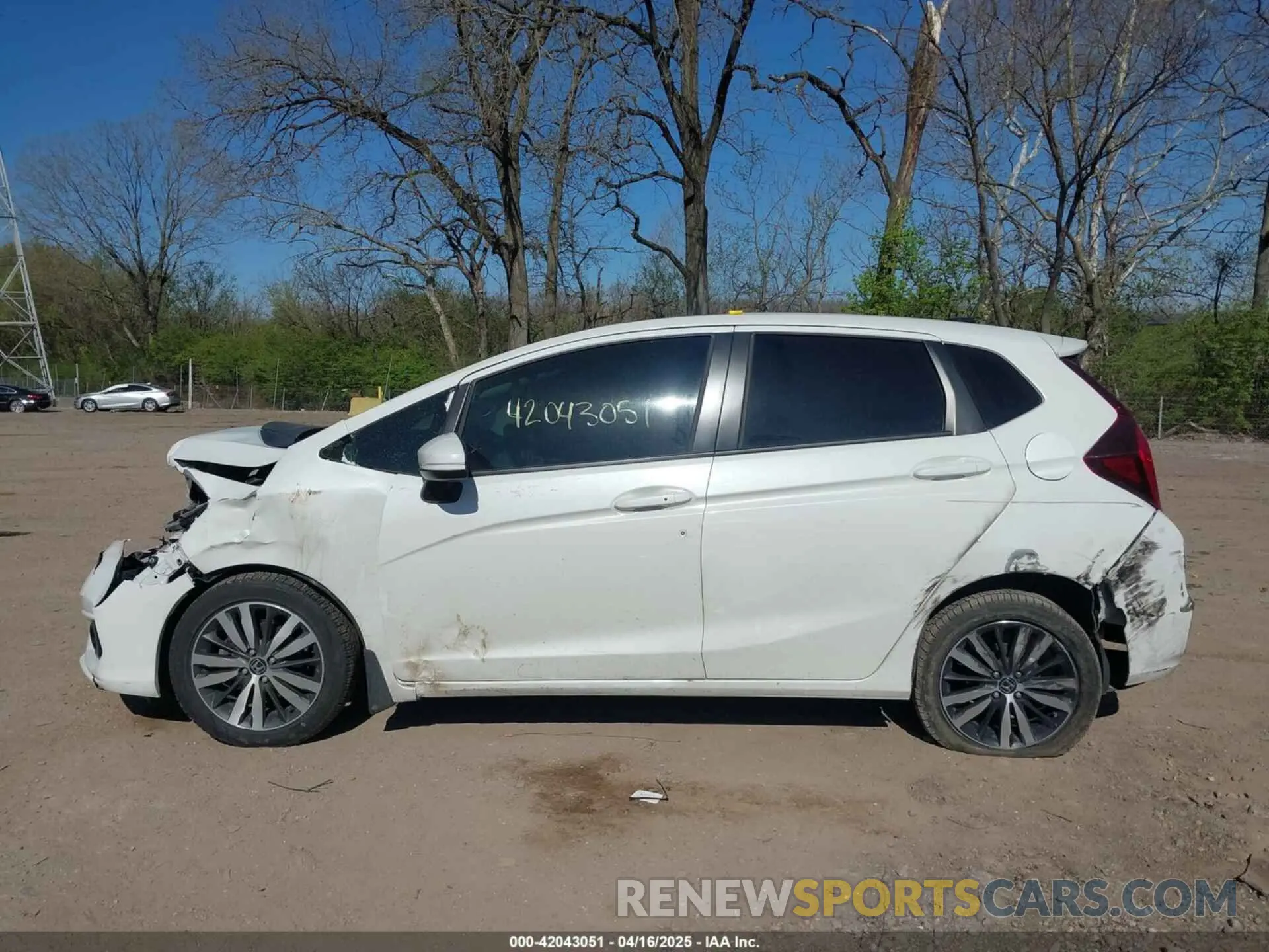 14 fotografías del automóvil dañado 3HGGK5H87LM723802 HONDA FIT 2020