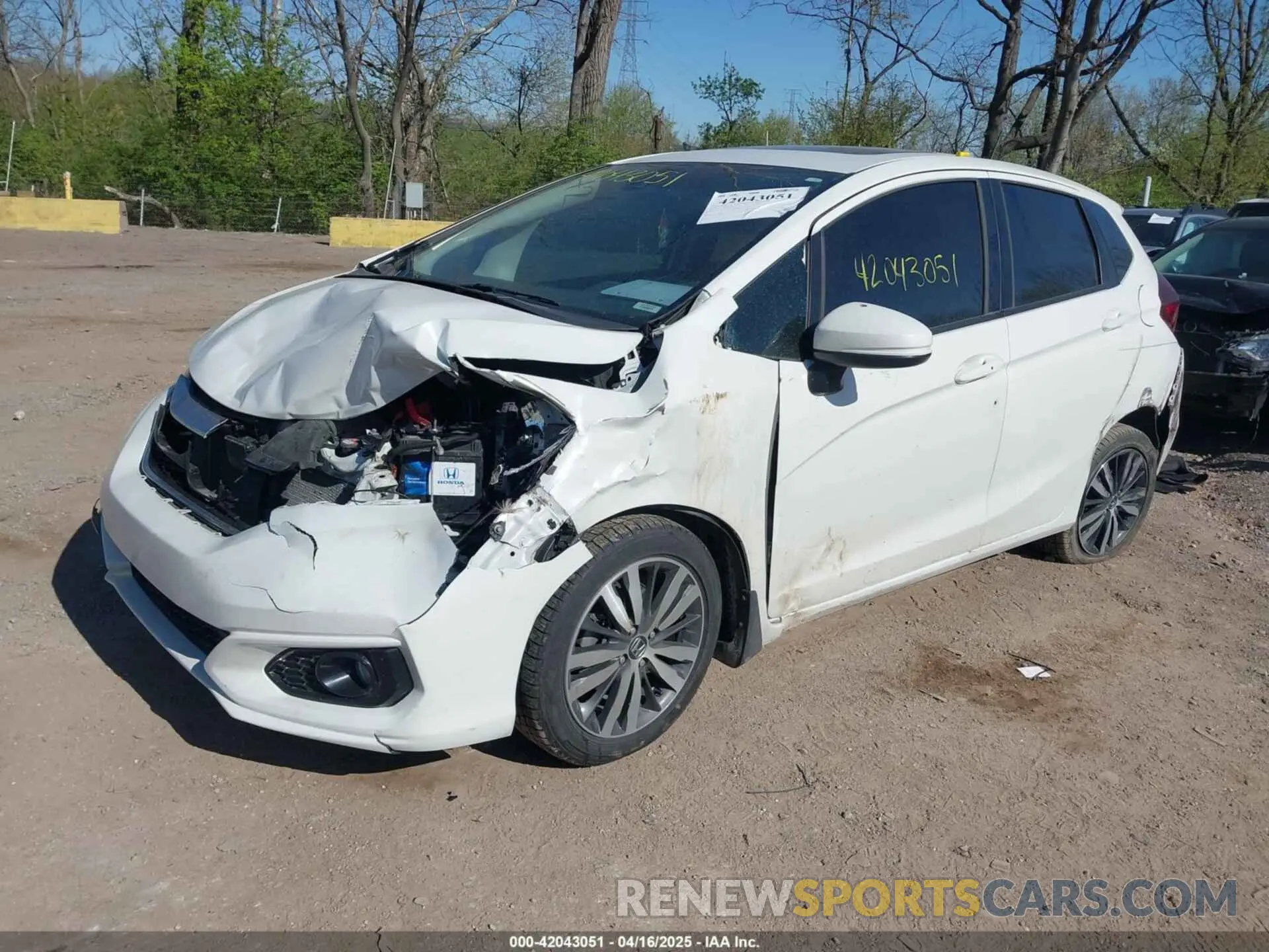 2 fotografías del automóvil dañado 3HGGK5H87LM723802 HONDA FIT 2020
