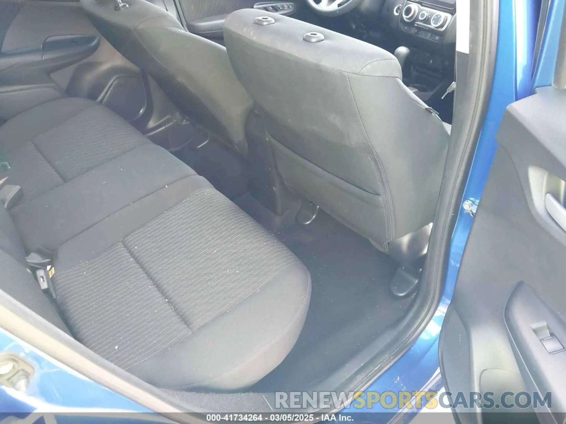 8 fotografías del automóvil dañado 3HGGK5H88LM701341 HONDA FIT 2020