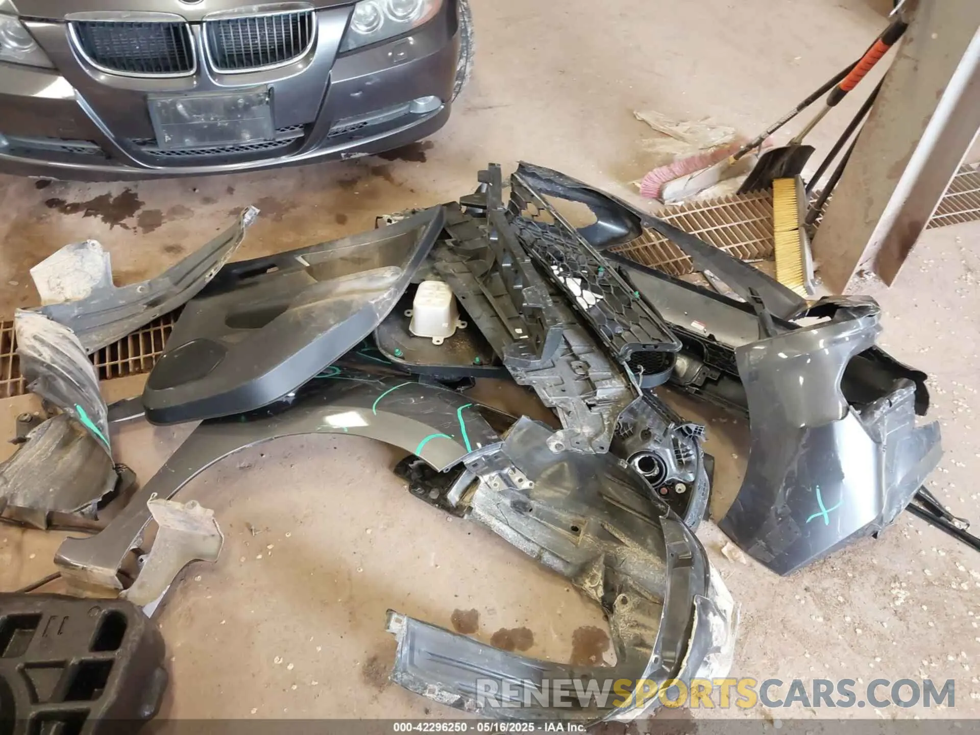 12 fotografías del automóvil dañado 3HGGK5H88LM724022 HONDA FIT 2020