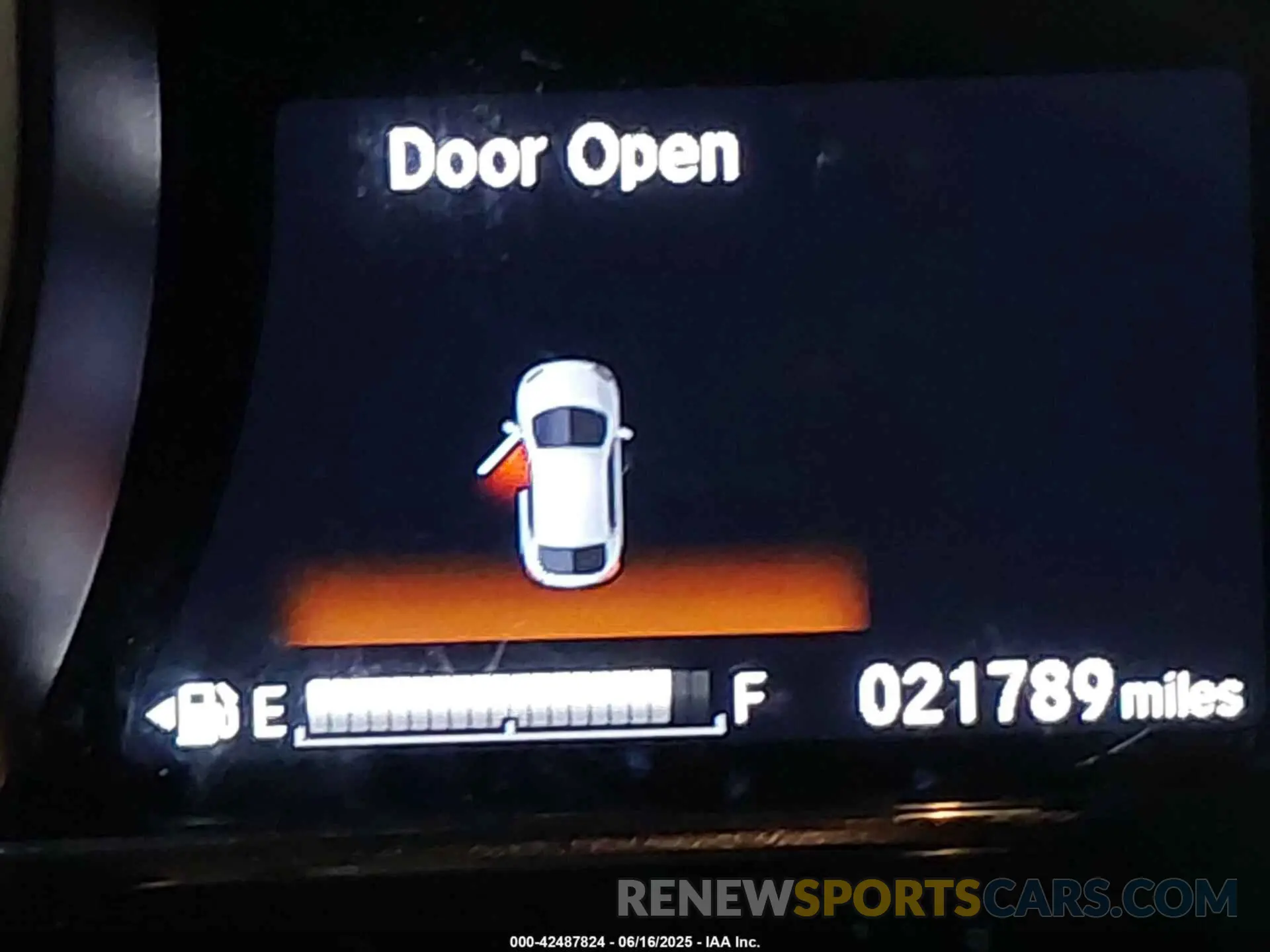 16 fotografías del automóvil dañado 3HGGK5H88LM729821 HONDA FIT 2020