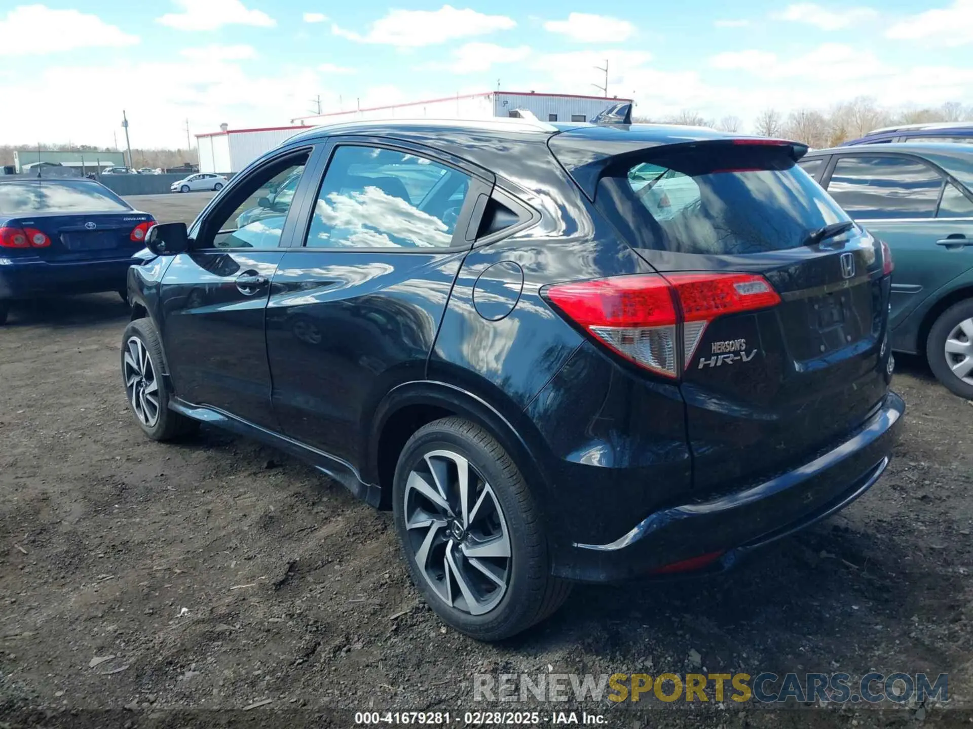 3 fotografías del automóvil dañado 3CZRU5H10KM726165 HONDA HR-V 2019