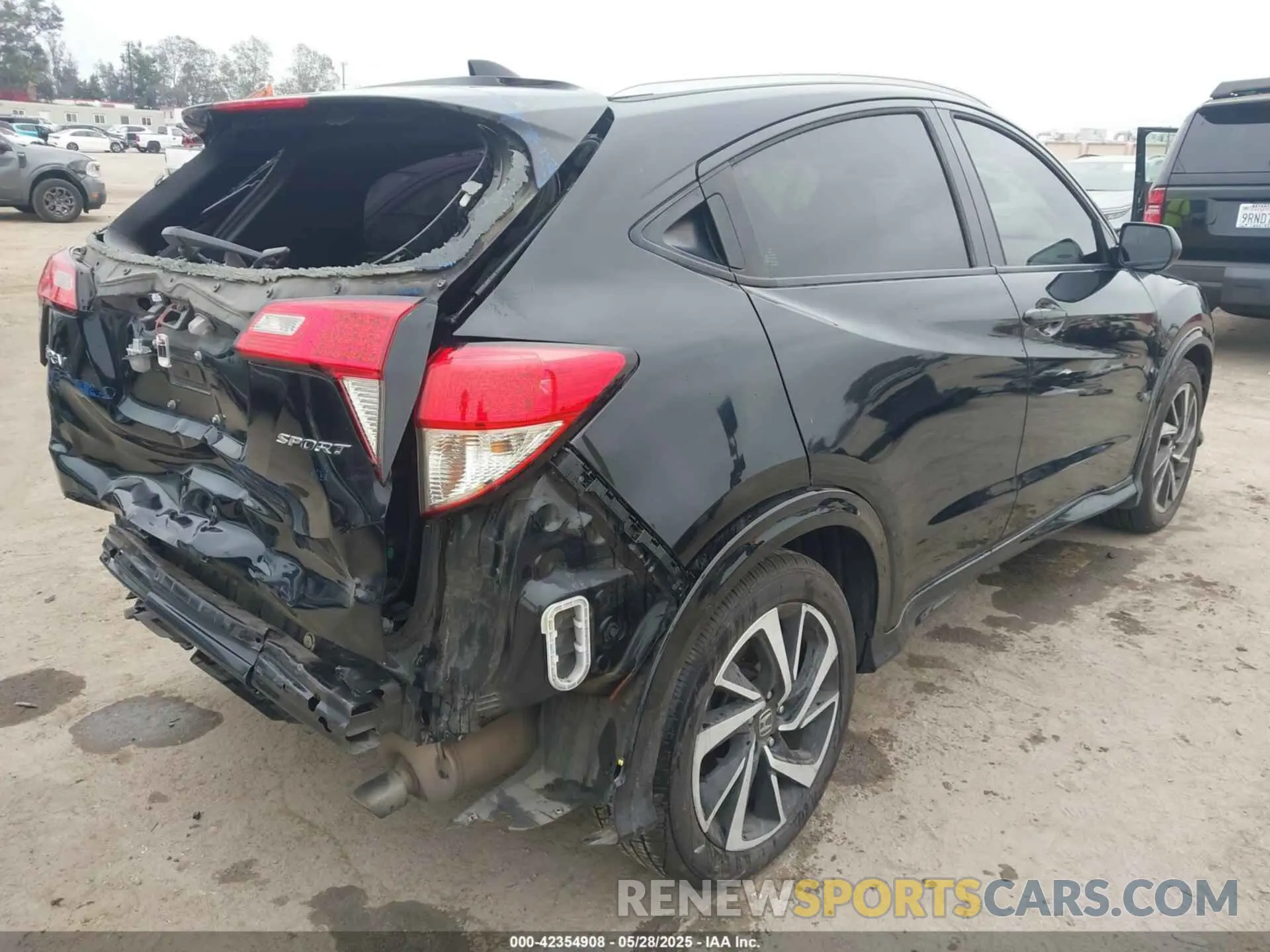 4 fotografías del automóvil dañado 3CZRU5H12KM726569 HONDA HR-V 2019