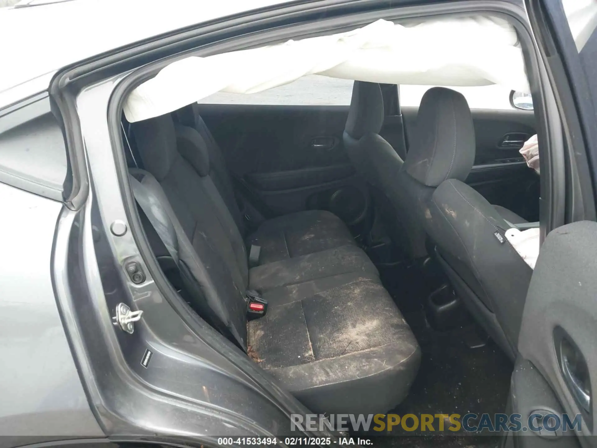 8 fotografías del automóvil dañado 3CZRU5H13KG709181 HONDA HR-V 2019