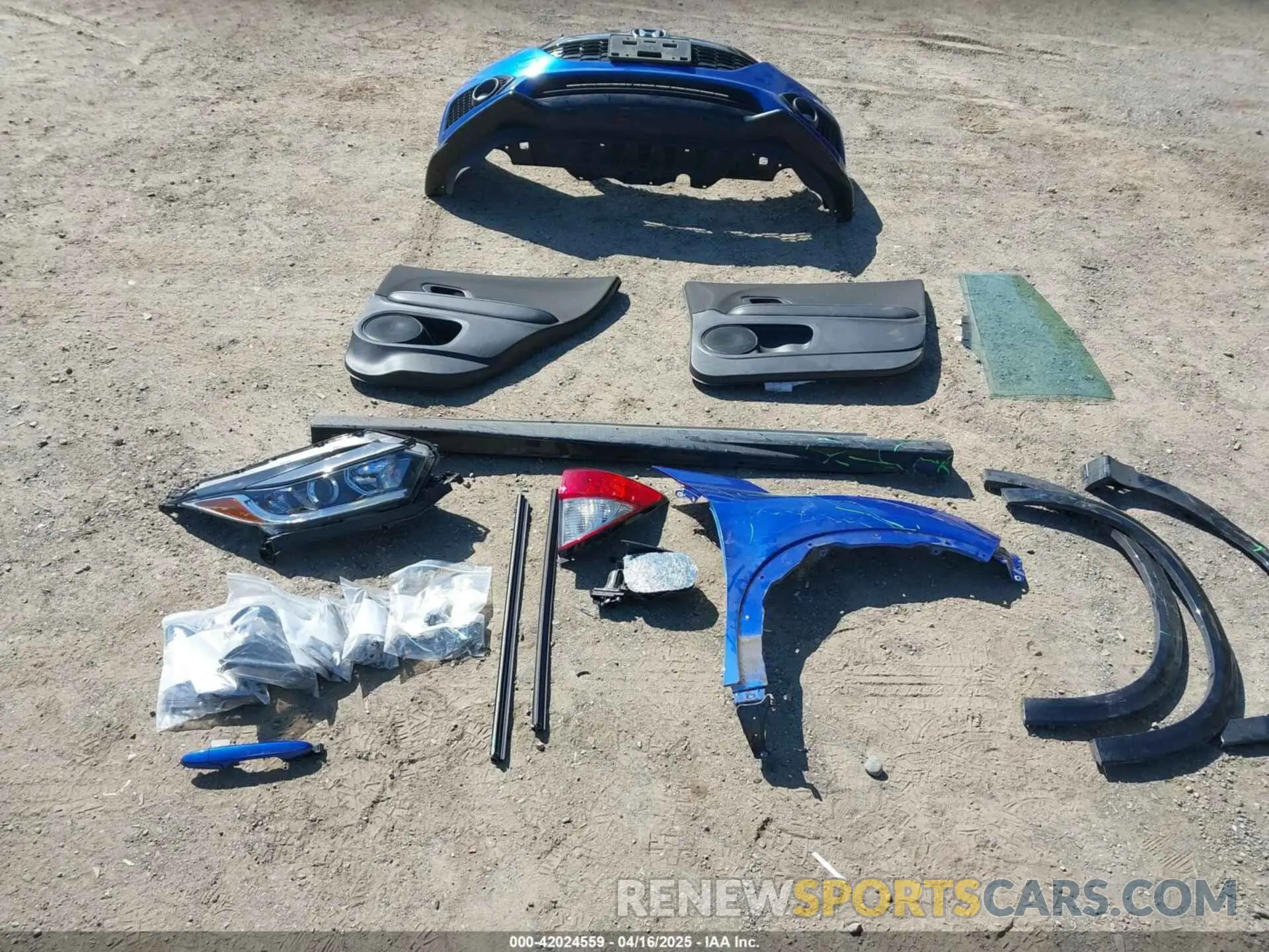 12 fotografías del automóvil dañado 3CZRU5H14KG716026 HONDA HR-V 2019