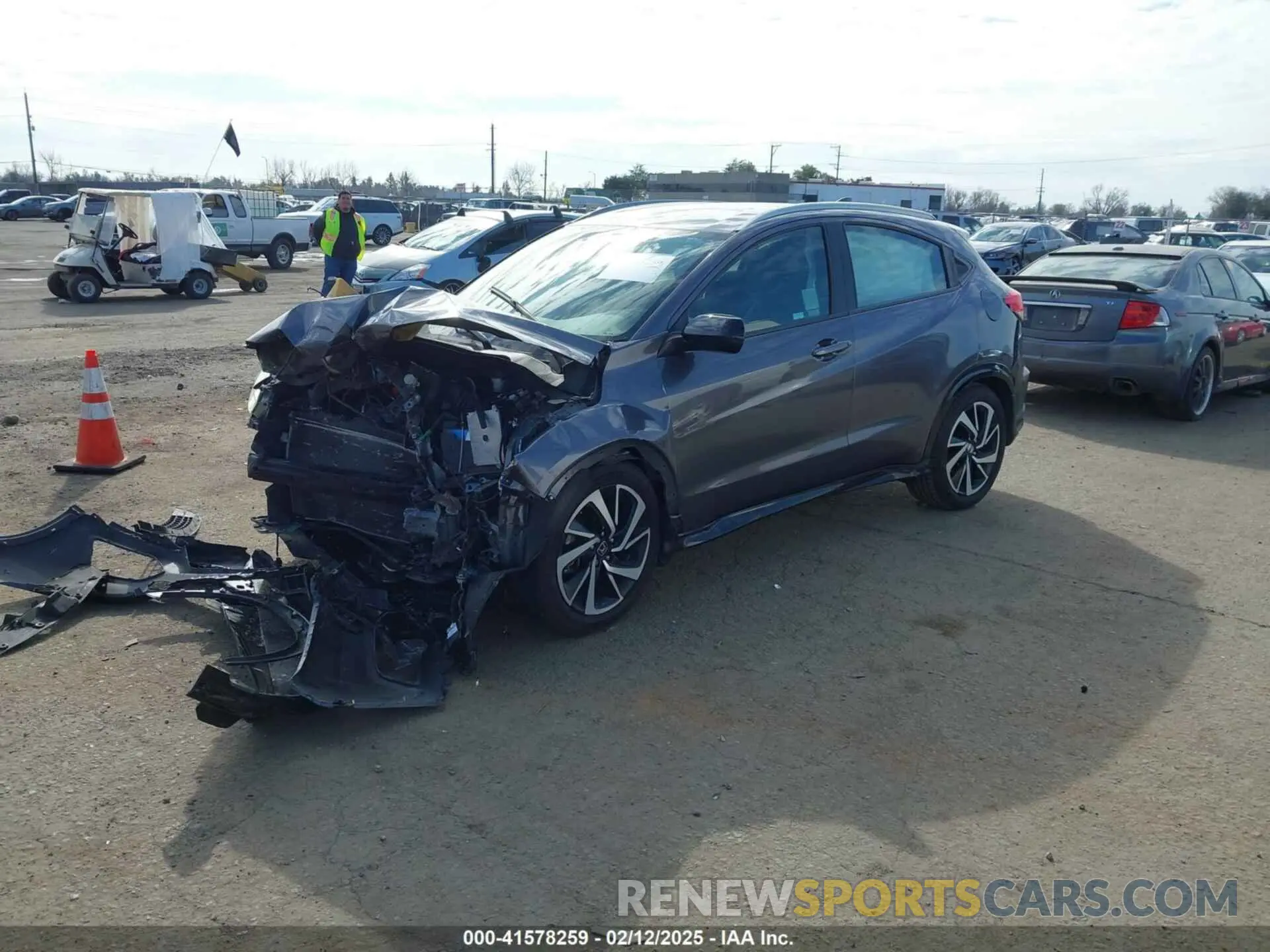 2 fotografías del automóvil dañado 3CZRU5H14KM722281 HONDA HR-V 2019