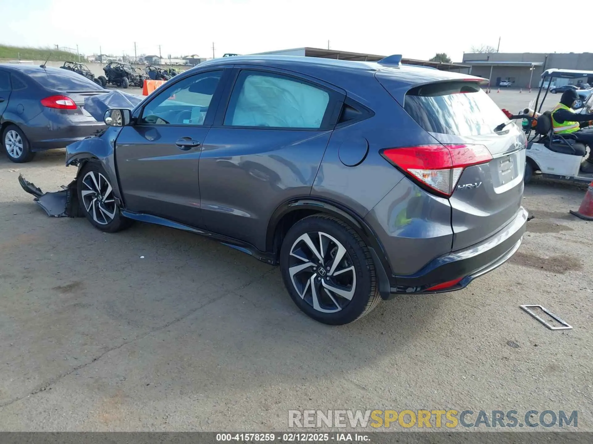 3 fotografías del automóvil dañado 3CZRU5H14KM722281 HONDA HR-V 2019