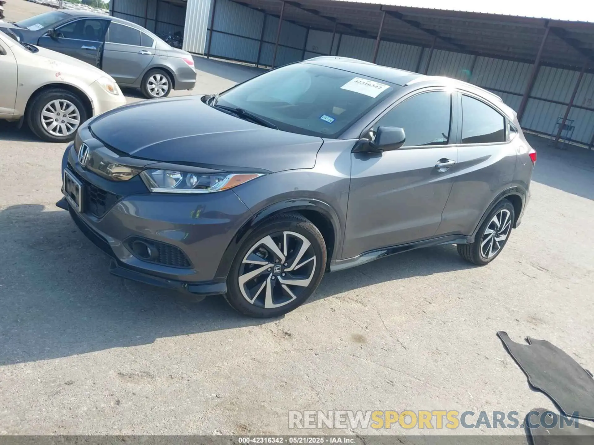 2 fotografías del automóvil dañado 3CZRU5H15KG705987 HONDA HR-V 2019