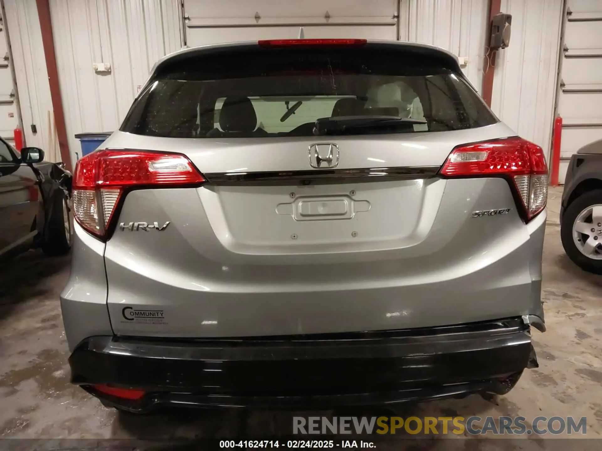 17 fotografías del automóvil dañado 3CZRU5H15KG707576 HONDA HR-V 2019