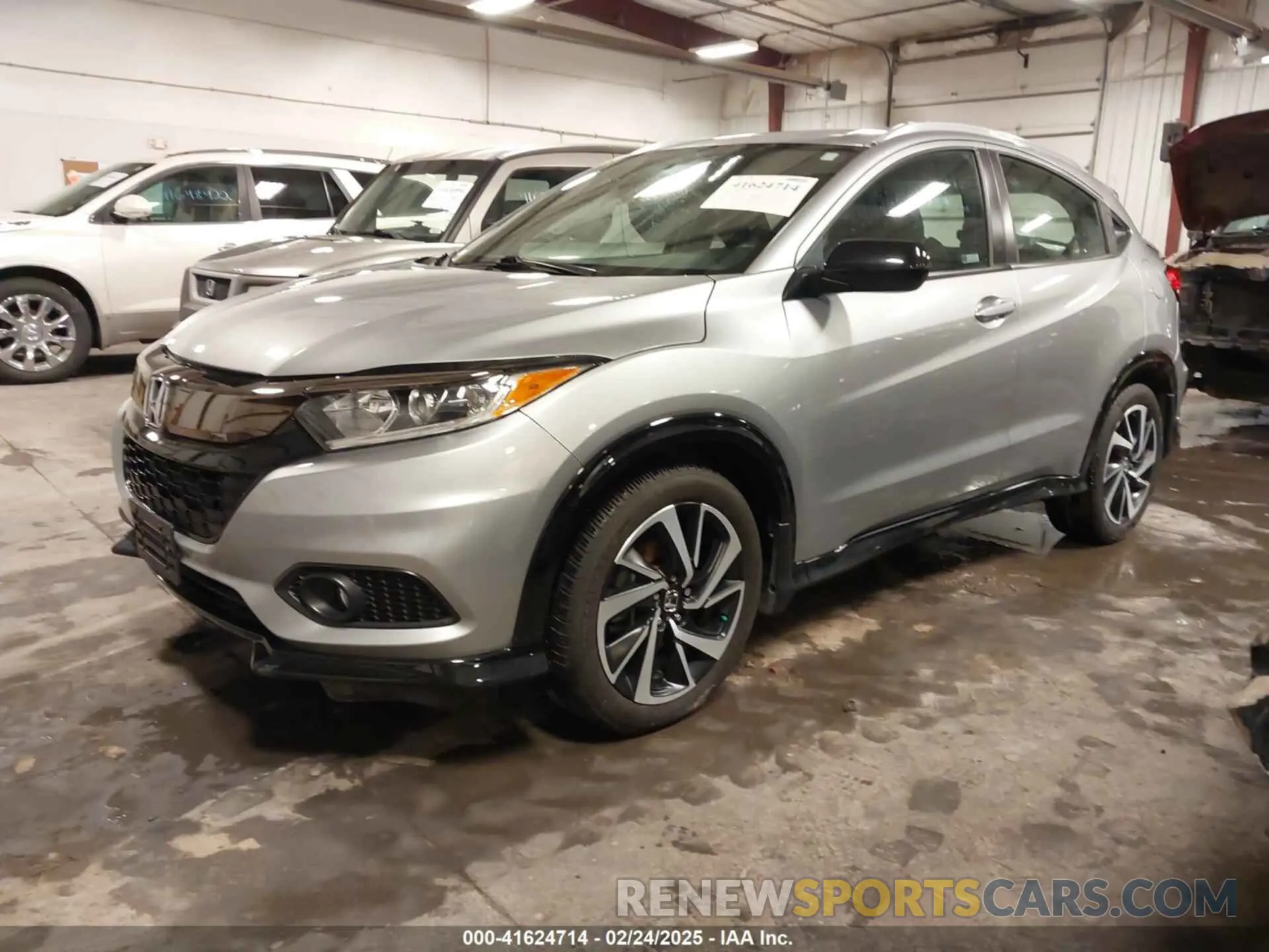 2 fotografías del automóvil dañado 3CZRU5H15KG707576 HONDA HR-V 2019