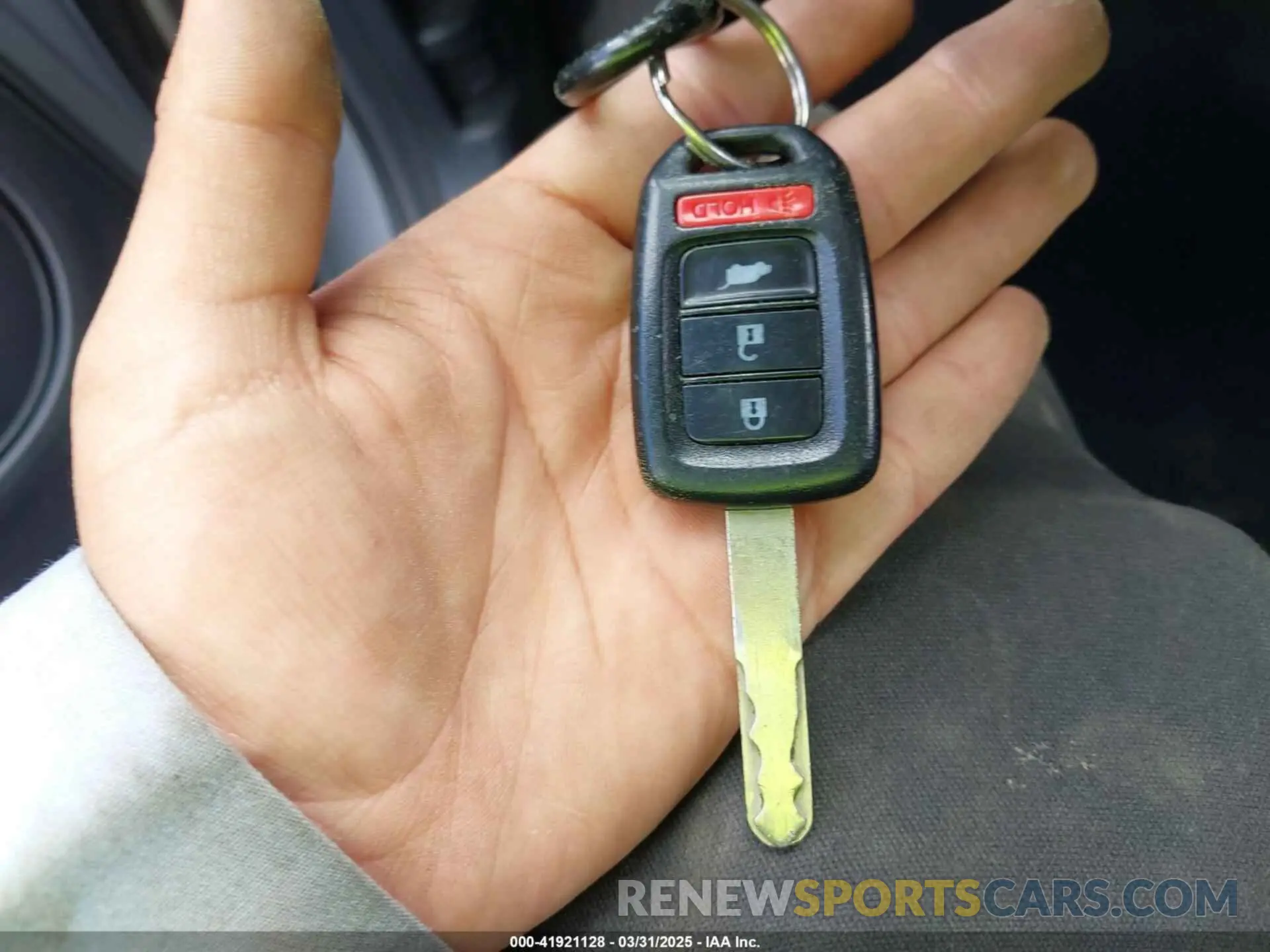 11 fotografías del automóvil dañado 3CZRU5H17KG705098 HONDA HR-V 2019