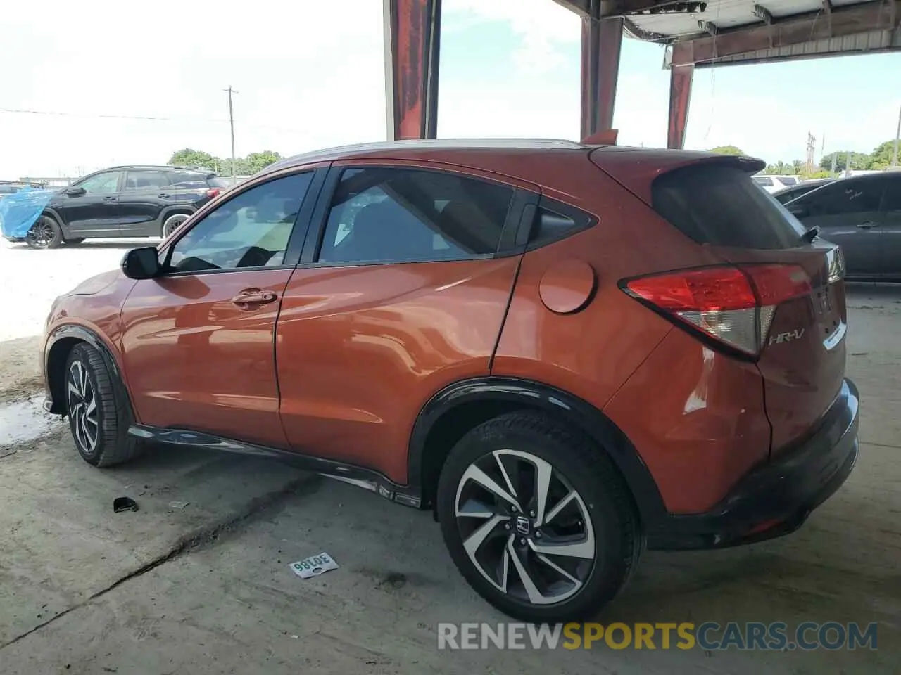 2 fotografías del automóvil dañado 3CZRU5H18KG701772 HONDA HR-V 2019