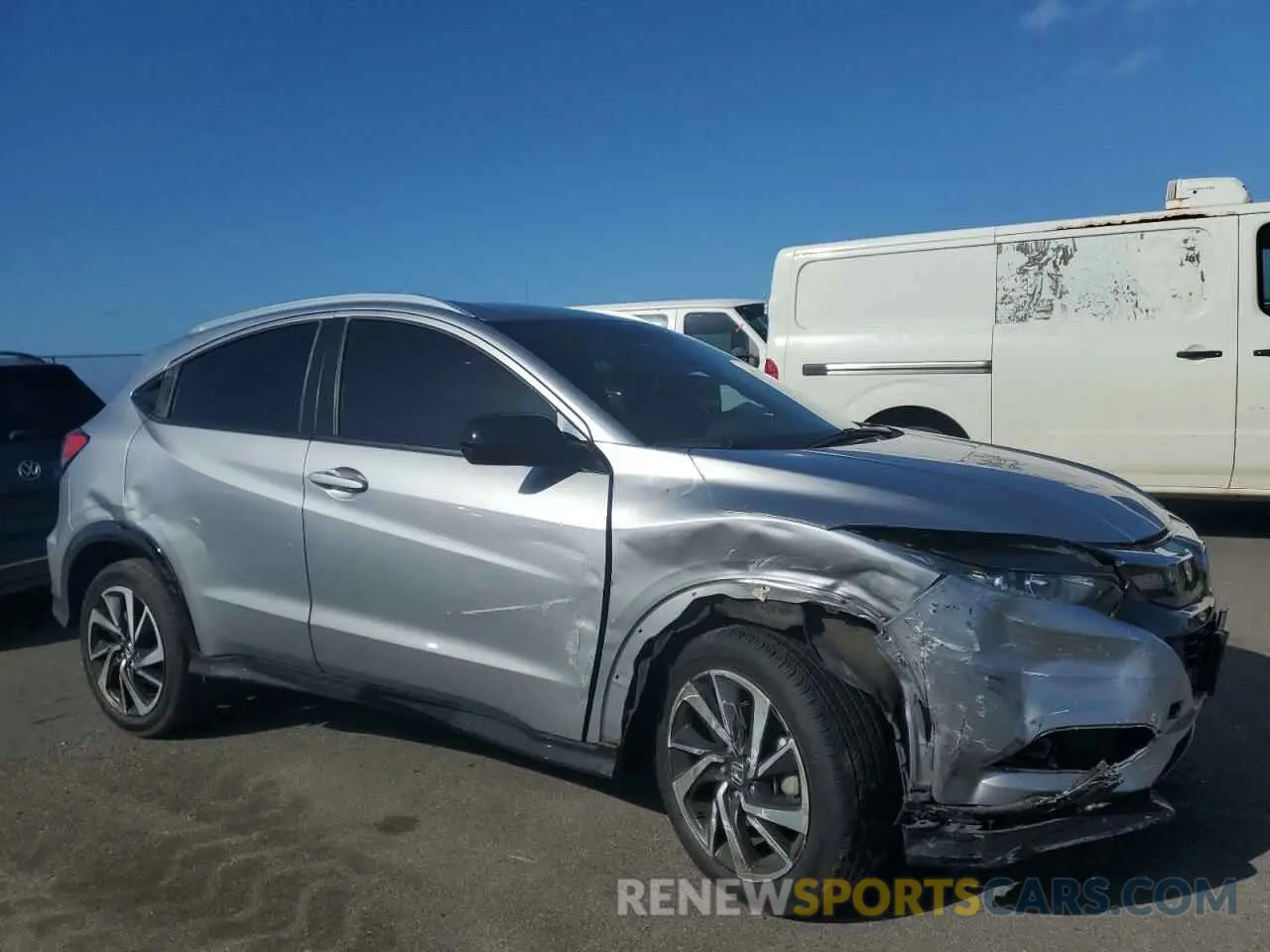 4 fotografías del automóvil dañado 3CZRU5H18KG702209 HONDA HR-V 2019