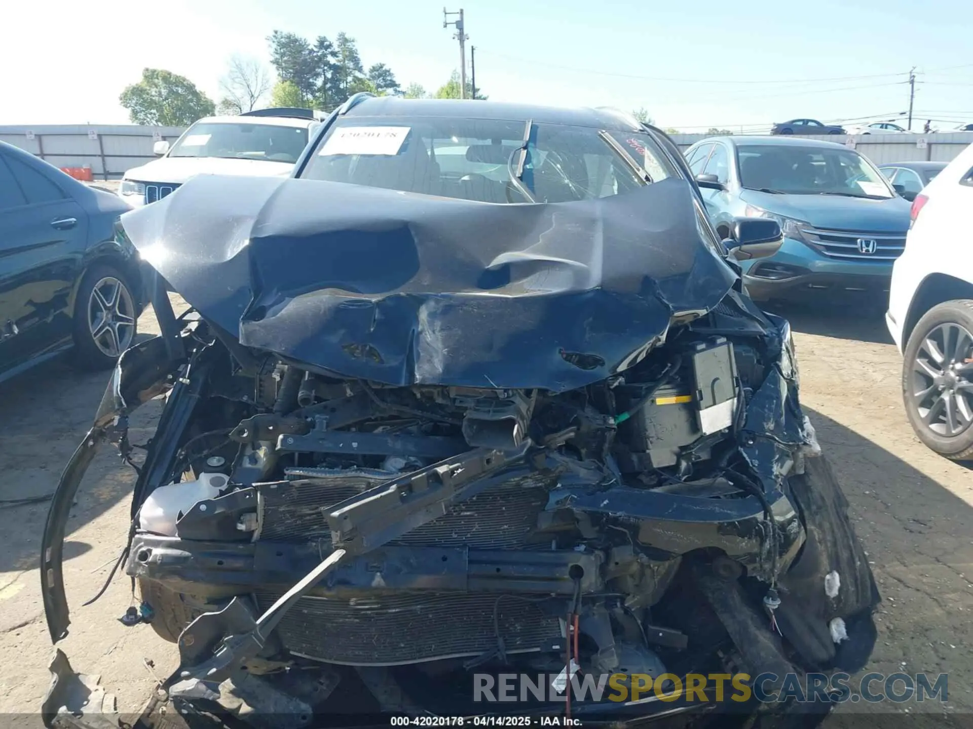 12 fotografías del automóvil dañado 3CZRU5H1XKM728022 HONDA HR-V 2019