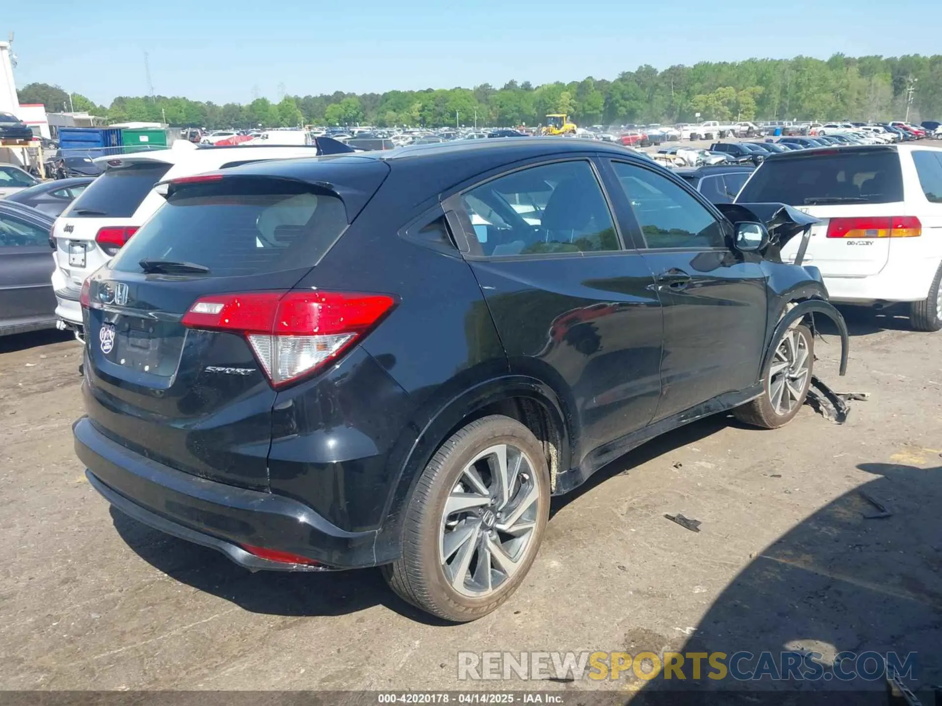 4 fotografías del automóvil dañado 3CZRU5H1XKM728022 HONDA HR-V 2019