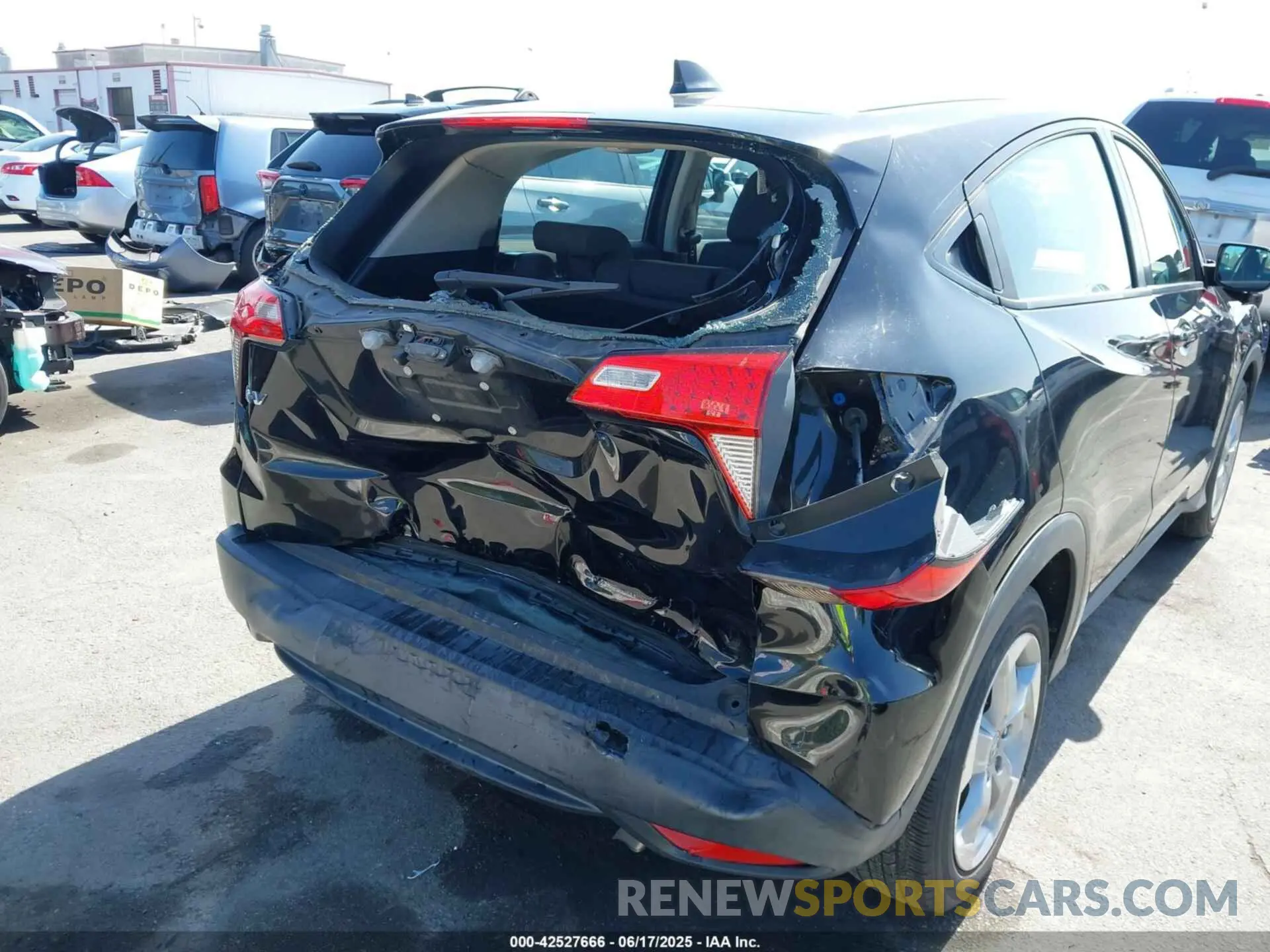 6 fotografías del automóvil dañado 3CZRU5H30KG716381 HONDA HR-V 2019