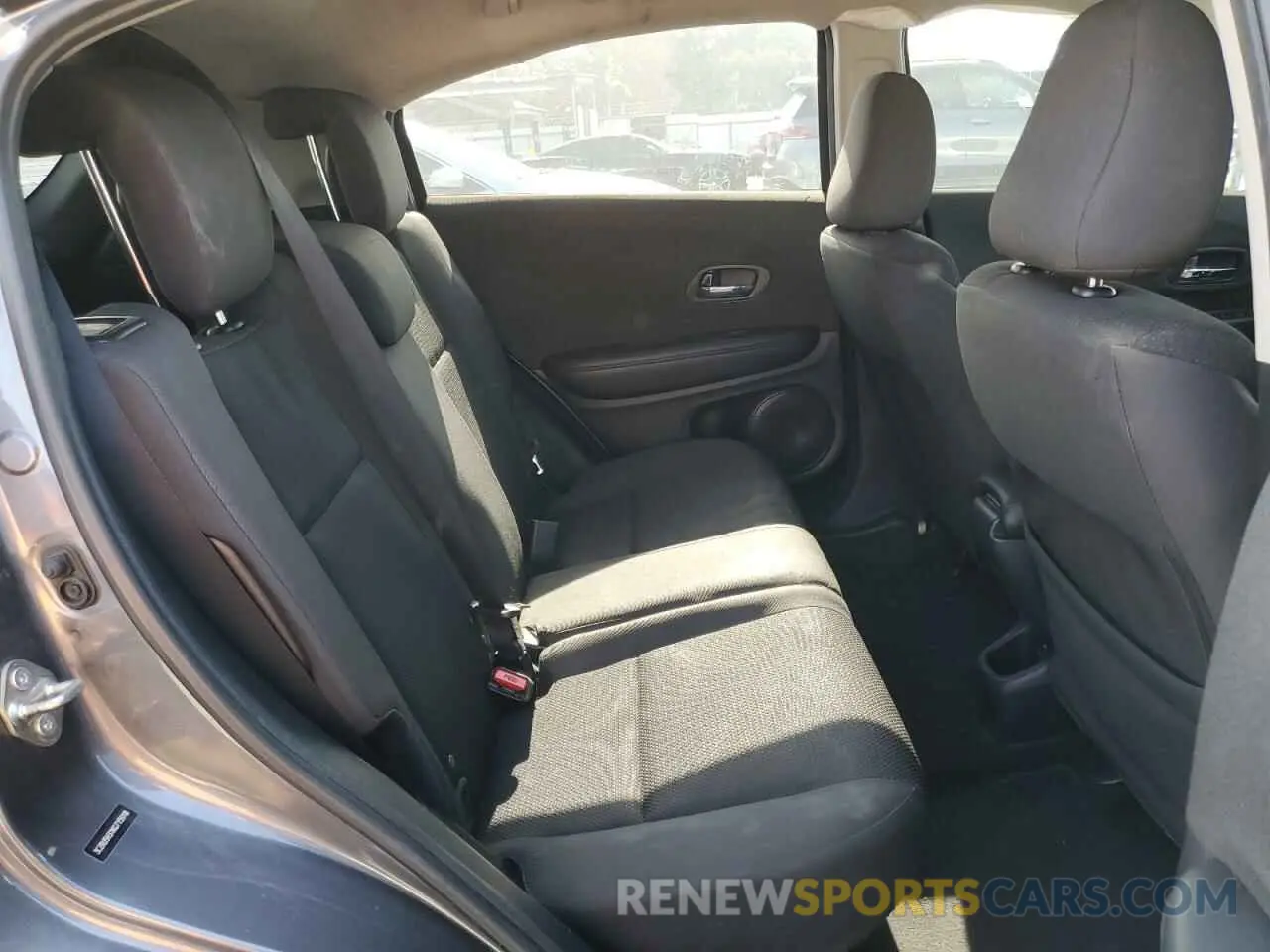 11 fotografías del automóvil dañado 3CZRU5H31KG715918 HONDA HR-V 2019
