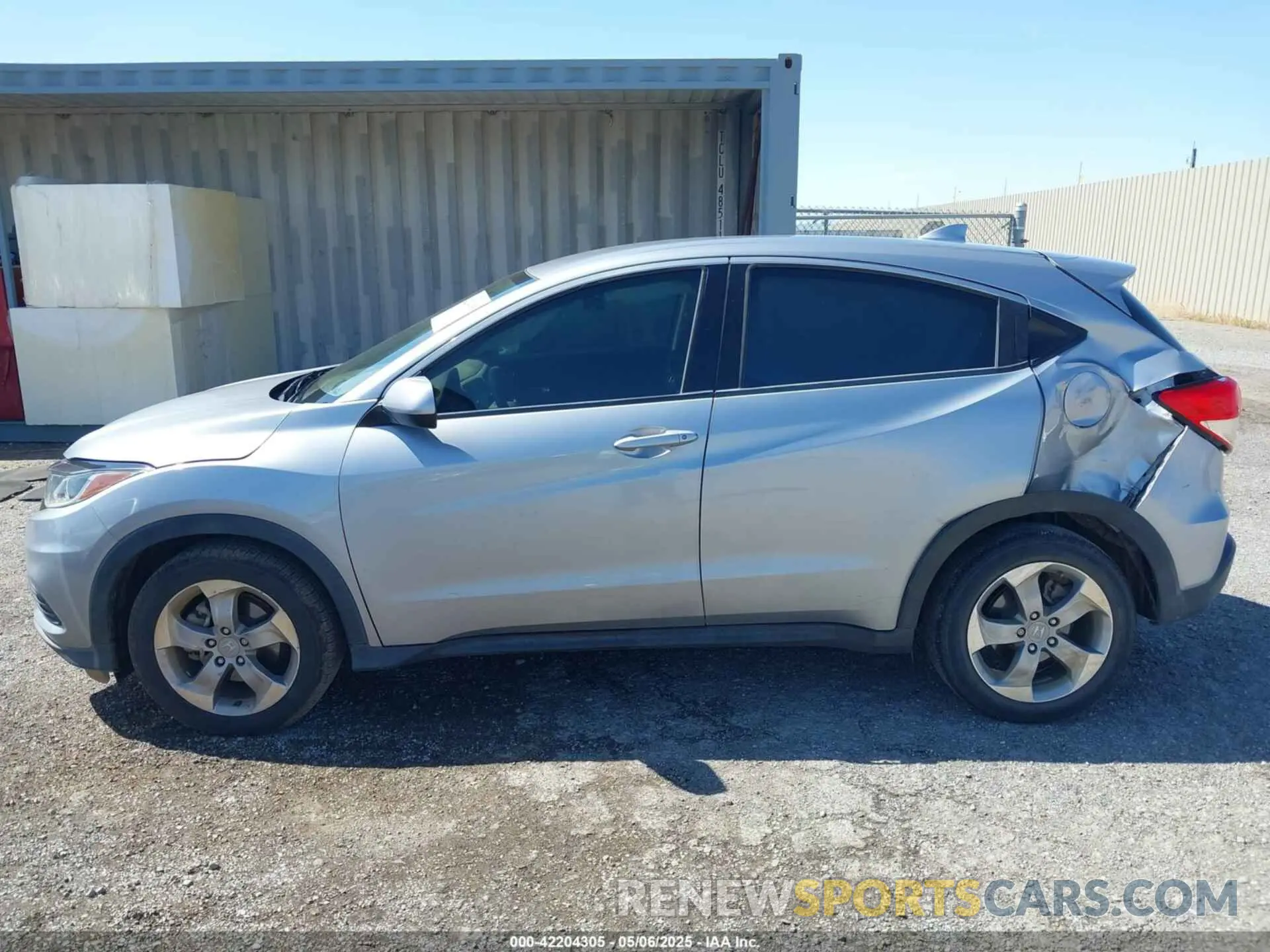 14 fotografías del automóvil dañado 3CZRU5H33KG714687 HONDA HR-V 2019