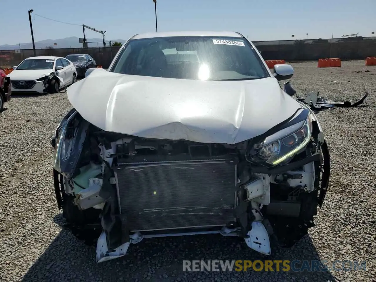 5 fotografías del automóvil dañado 3CZRU5H33KM702122 HONDA HR-V 2019