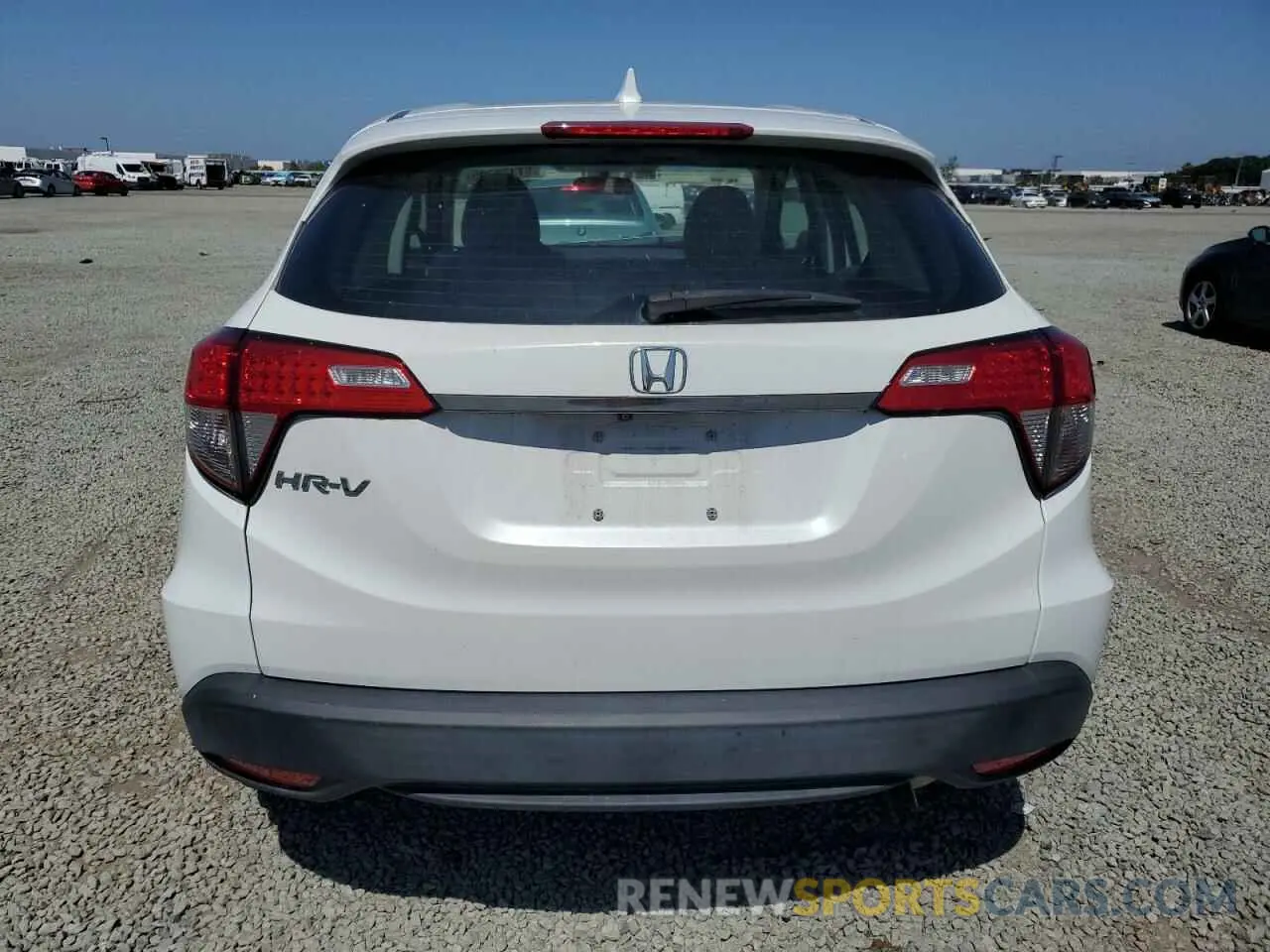 6 fotografías del automóvil dañado 3CZRU5H33KM702122 HONDA HR-V 2019