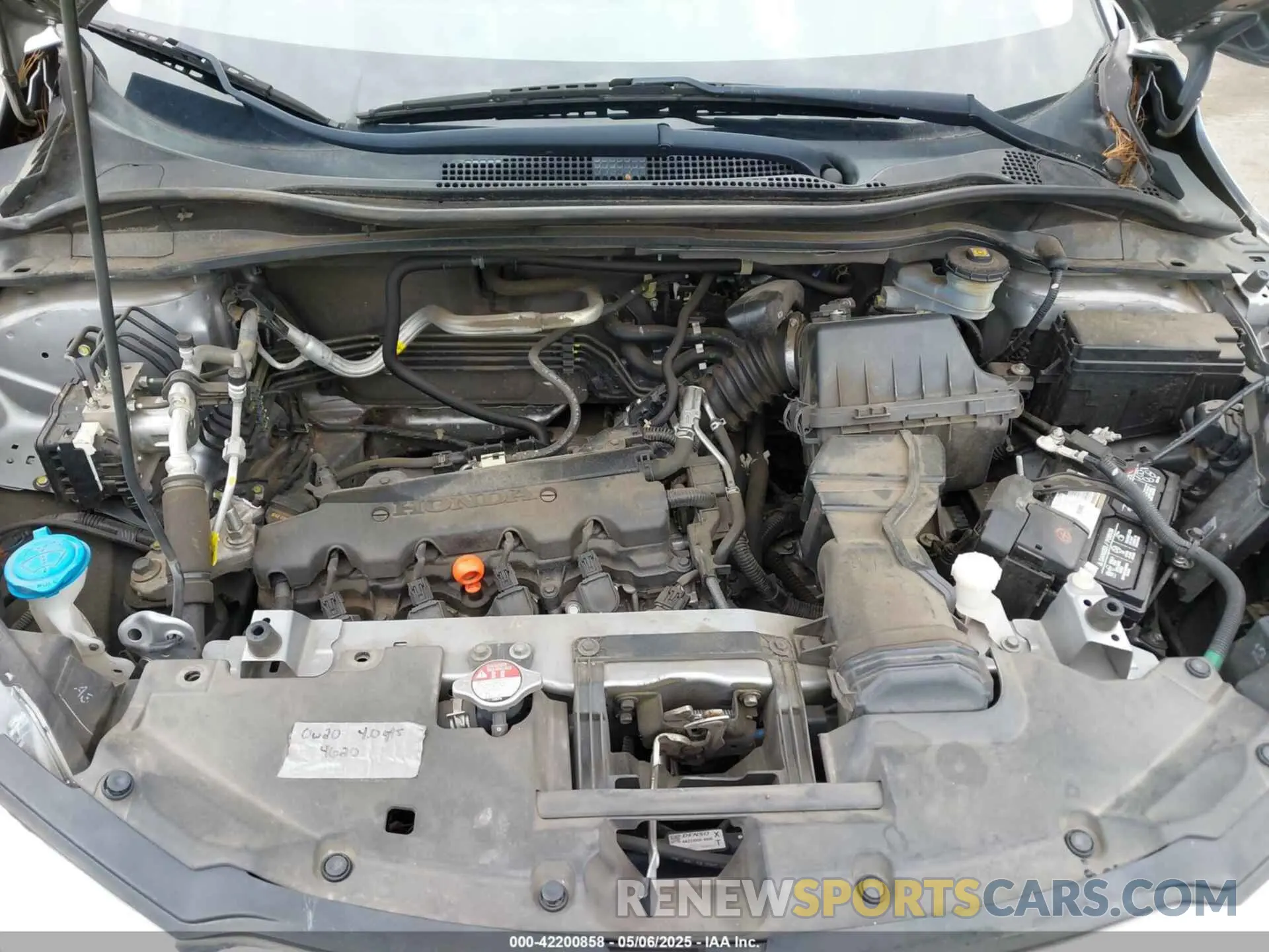 10 fotografías del automóvil dañado 3CZRU5H34KG712351 HONDA HR-V 2019