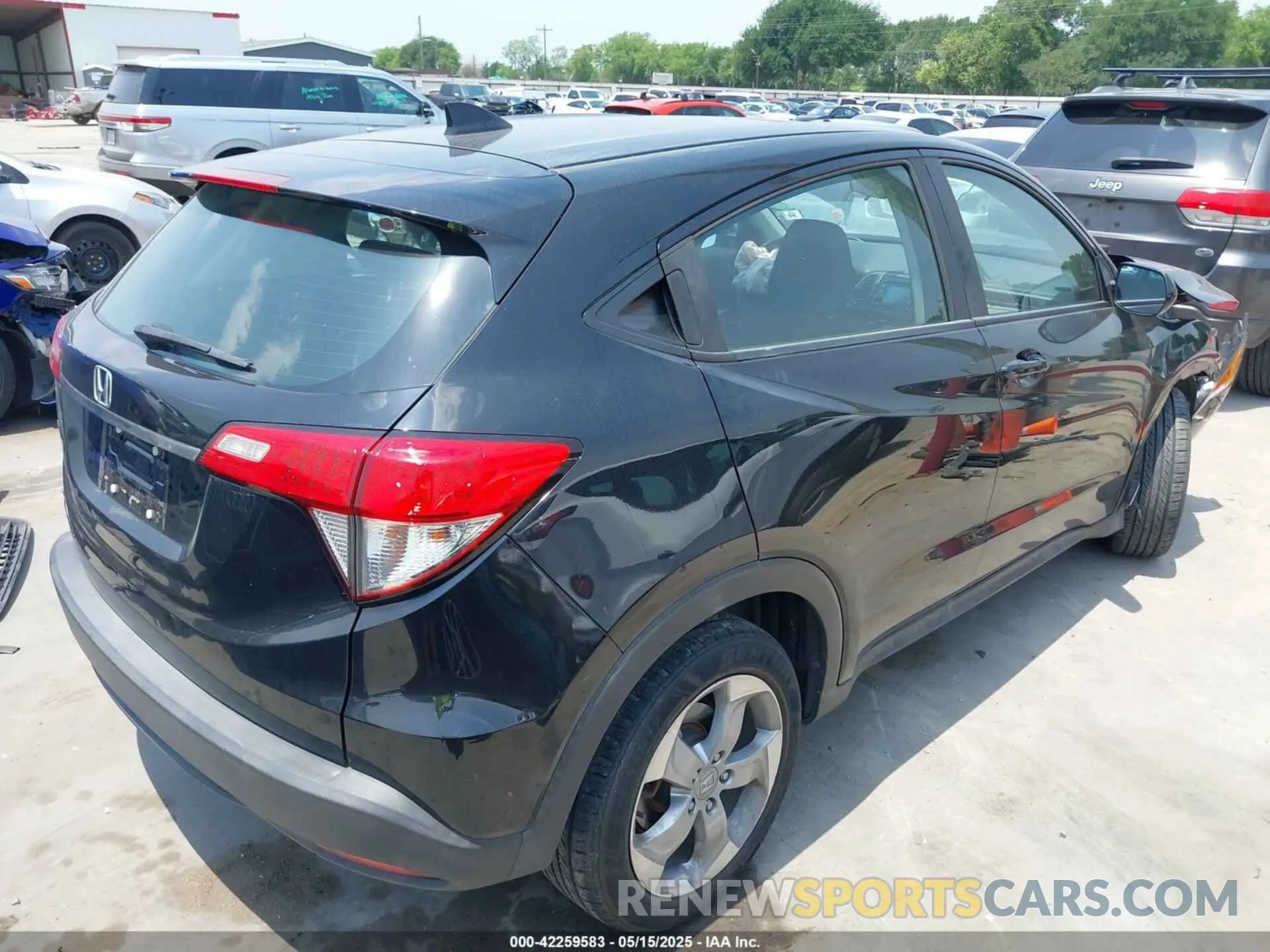 4 fotografías del automóvil dañado 3CZRU5H34KG713872 HONDA HR-V 2019