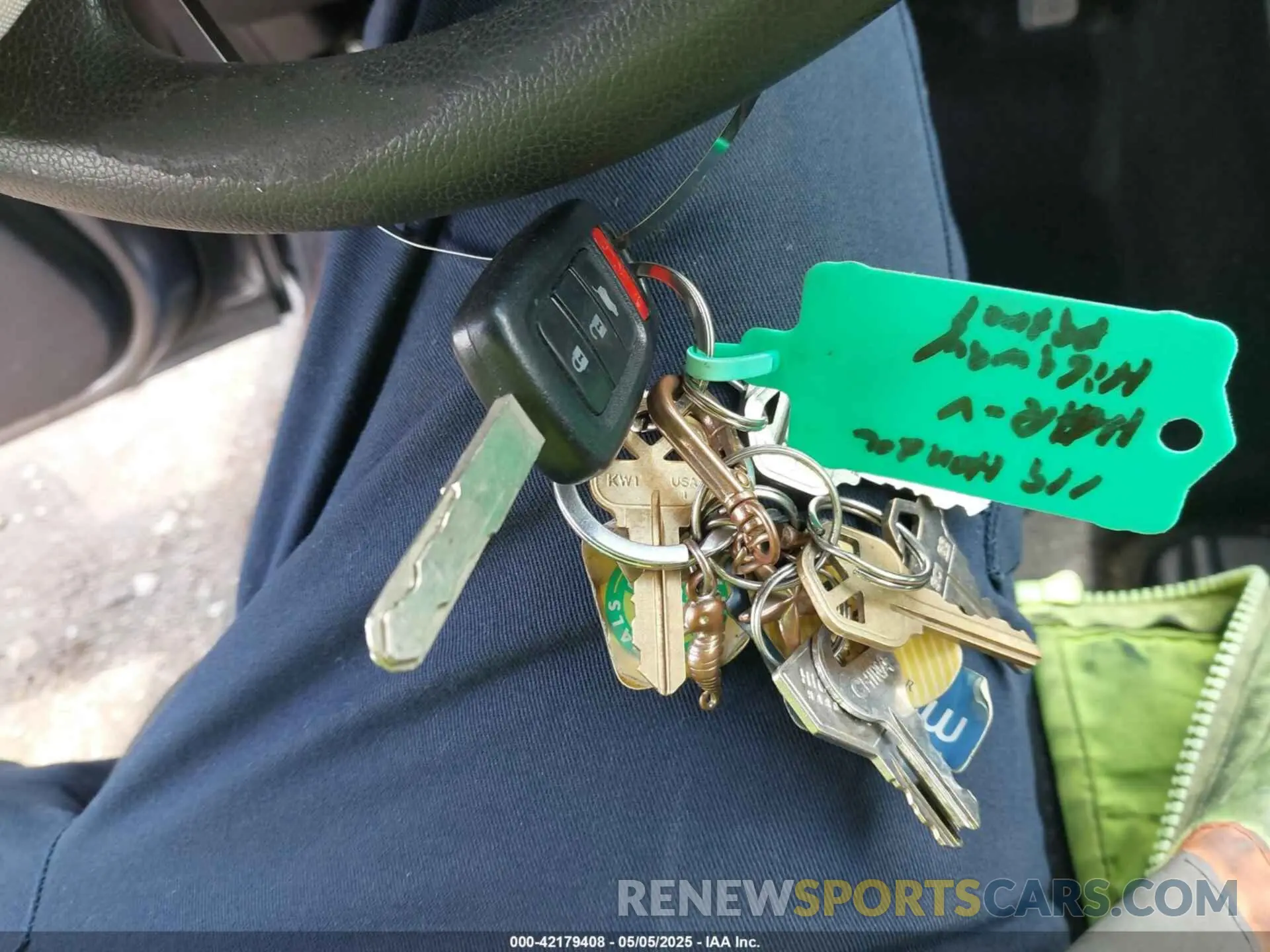 11 fotografías del automóvil dañado 3CZRU5H35KM720010 HONDA HR-V 2019