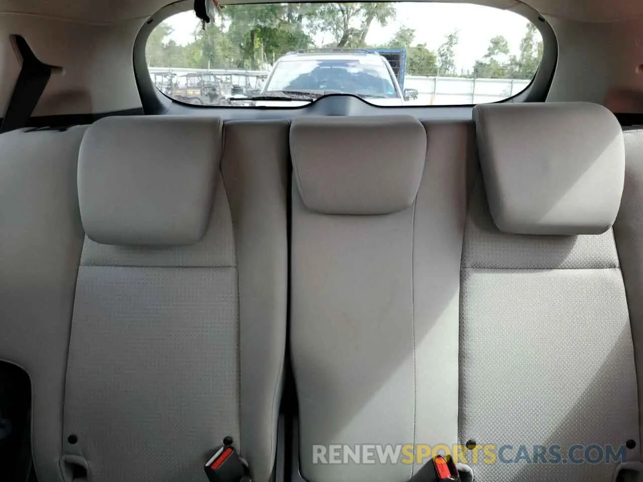 10 fotografías del automóvil dañado 3CZRU5H36KM719822 HONDA HR-V 2019