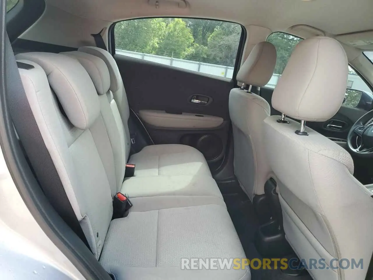 11 fotografías del automóvil dañado 3CZRU5H36KM719822 HONDA HR-V 2019