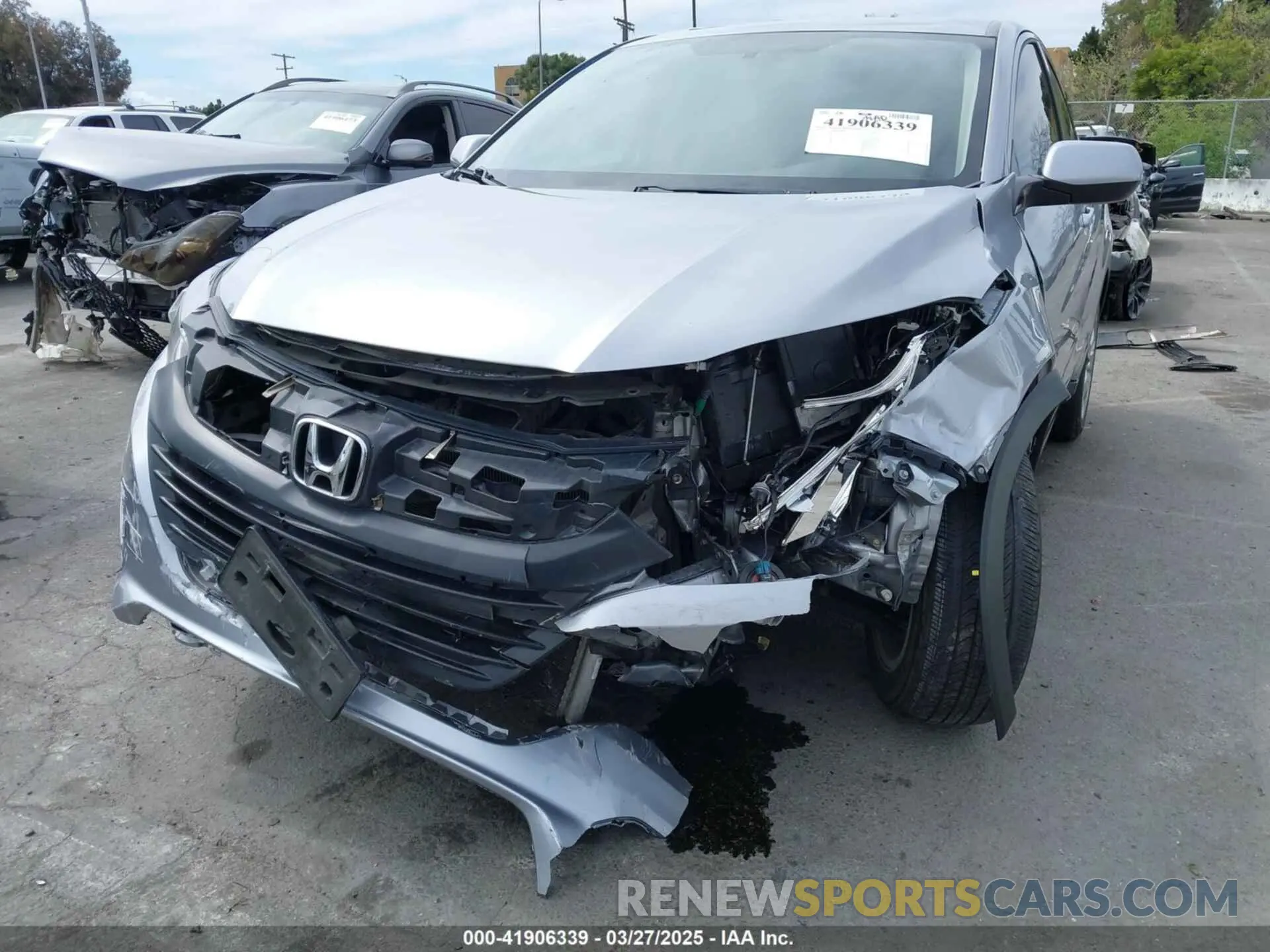 6 fotografías del automóvil dañado 3CZRU5H37KG710447 HONDA HR-V 2019