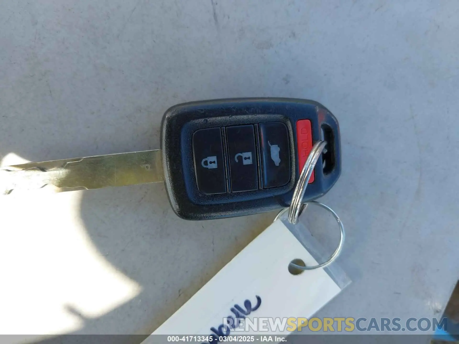 11 fotografías del automóvil dañado 3CZRU5H38KG705550 HONDA HR-V 2019