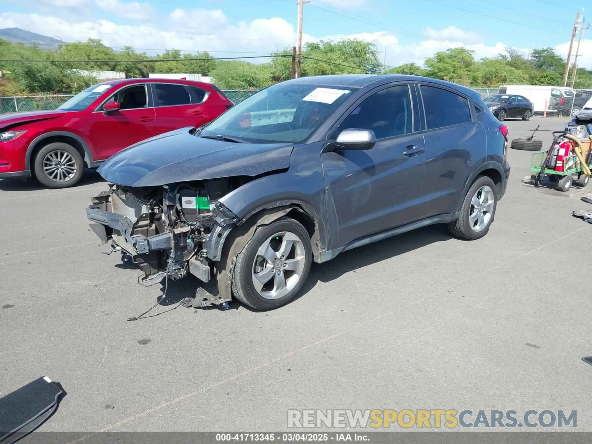 2 fotografías del automóvil dañado 3CZRU5H38KG705550 HONDA HR-V 2019