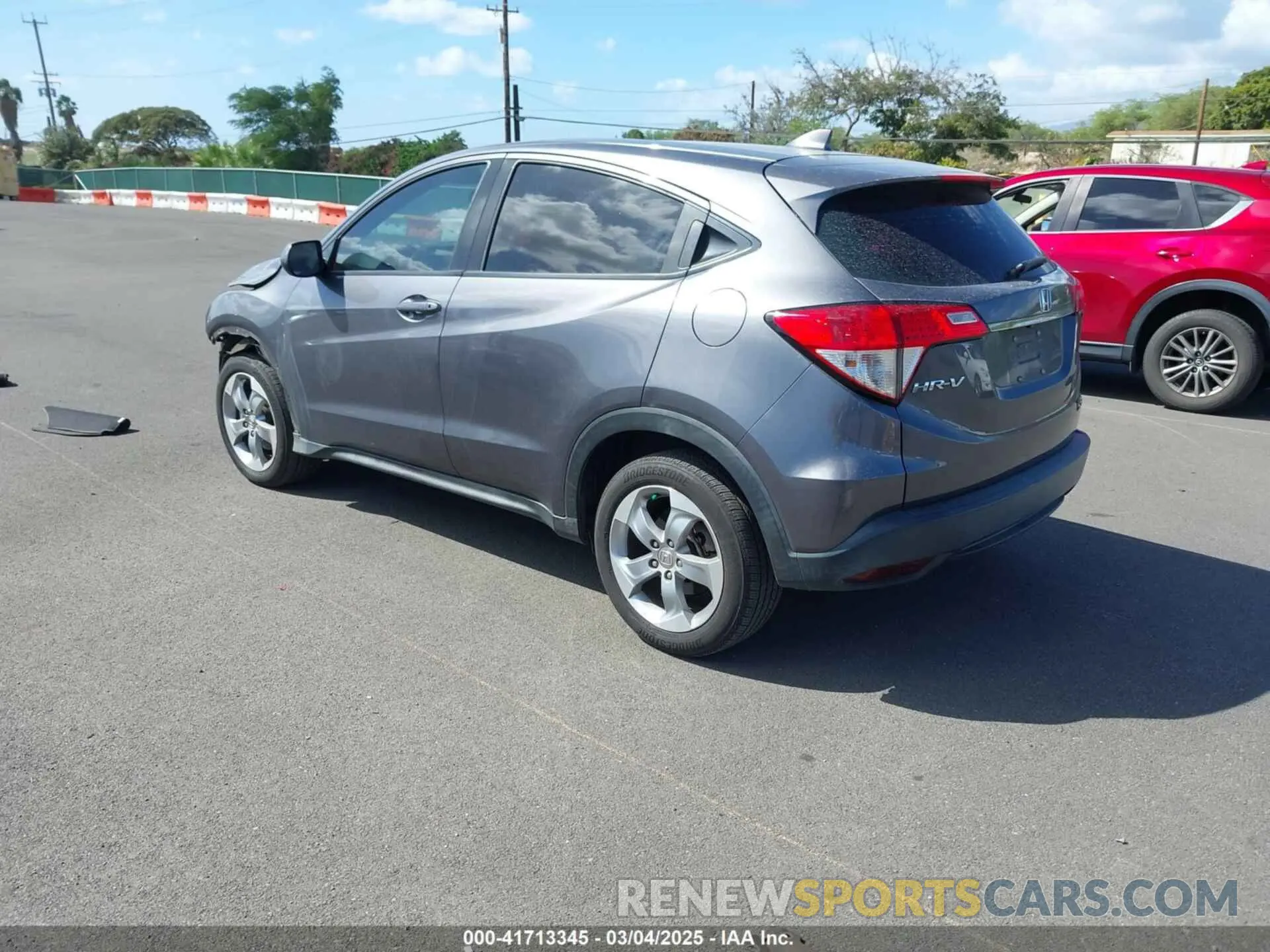 3 fotografías del automóvil dañado 3CZRU5H38KG705550 HONDA HR-V 2019