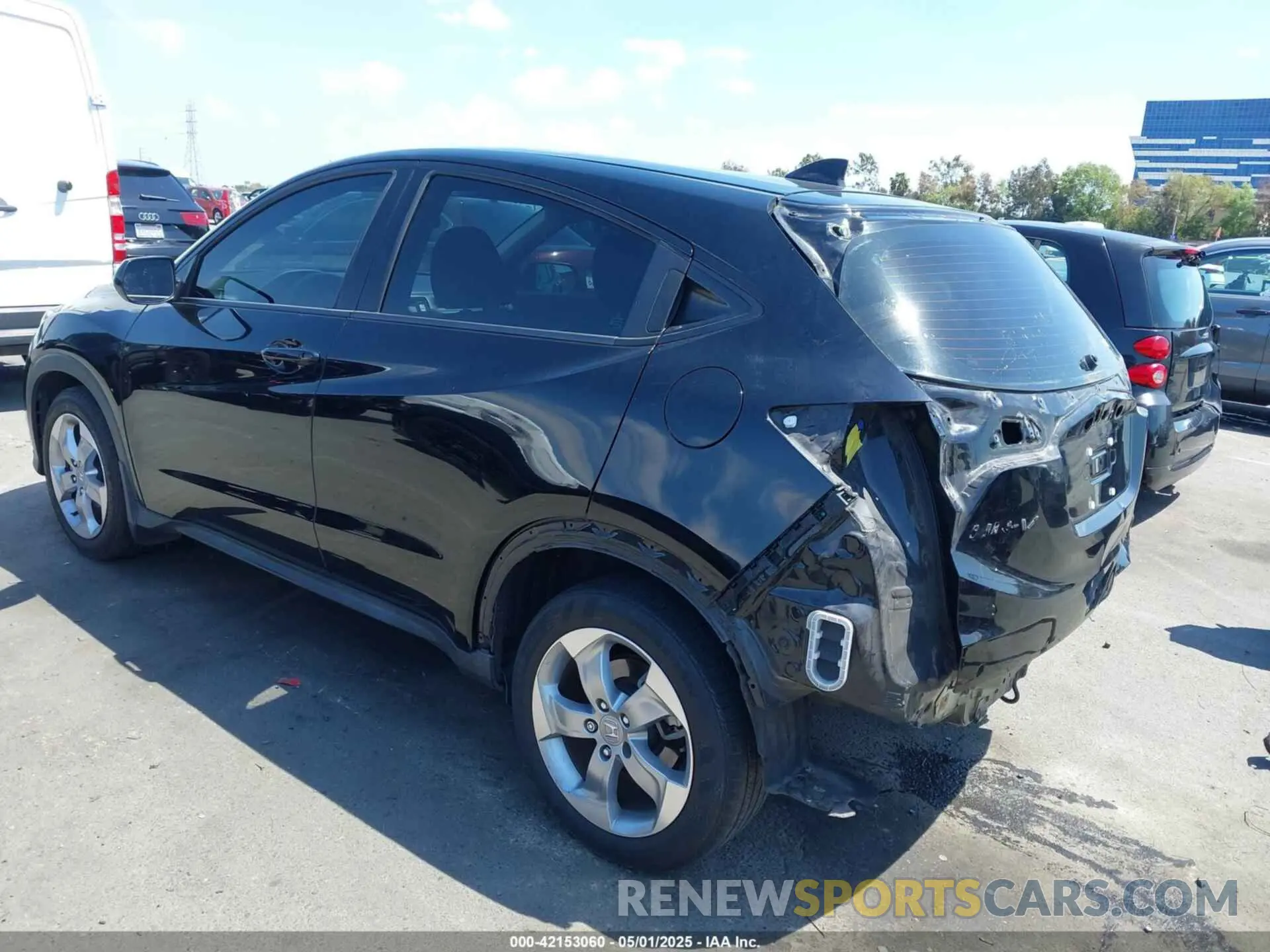 3 fotografías del automóvil dañado 3CZRU5H38KM710281 HONDA HR-V 2019