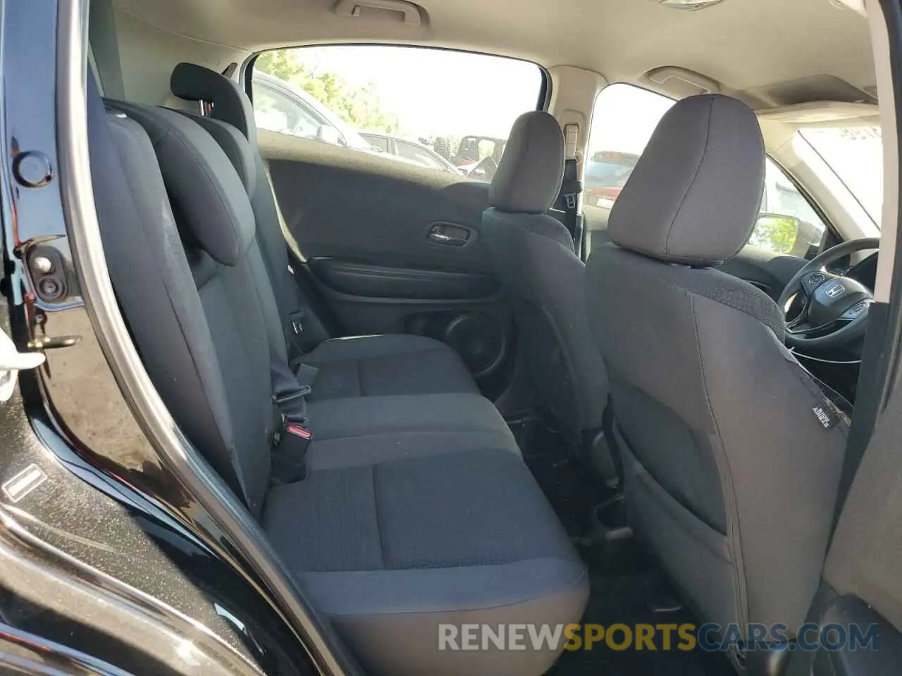 11 fotografías del automóvil dañado 3CZRU5H38KM725203 HONDA HR-V 2019