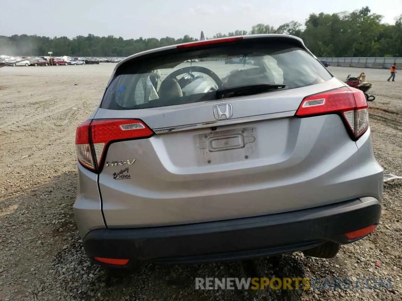 6 fotografías del automóvil dañado 3CZRU5H39KM724982 HONDA HR-V 2019