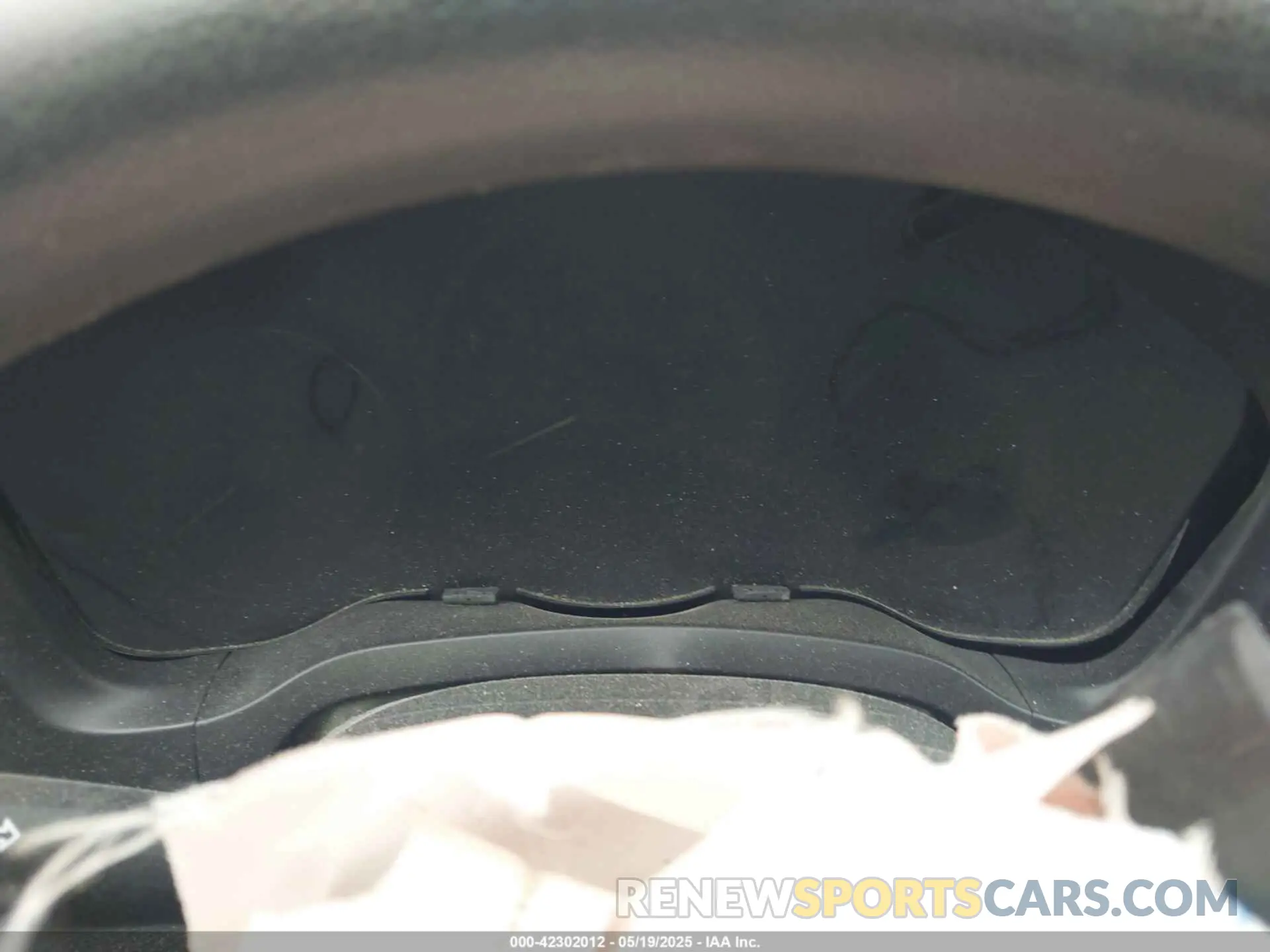 16 fotografías del automóvil dañado 3CZRU5H3XKM719659 HONDA HR-V 2019