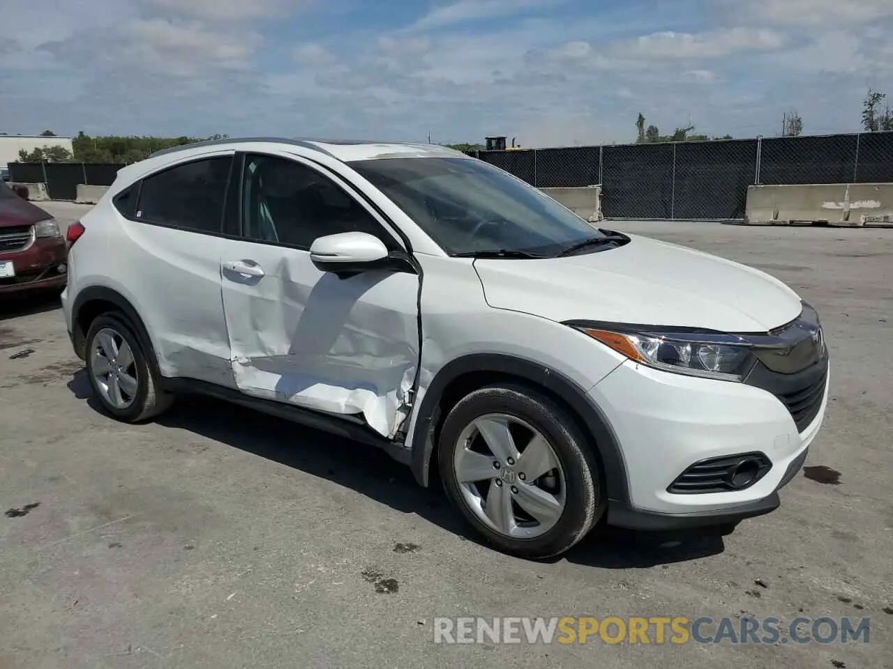 4 fotografías del automóvil dañado 3CZRU5H50KM705092 HONDA HR-V 2019