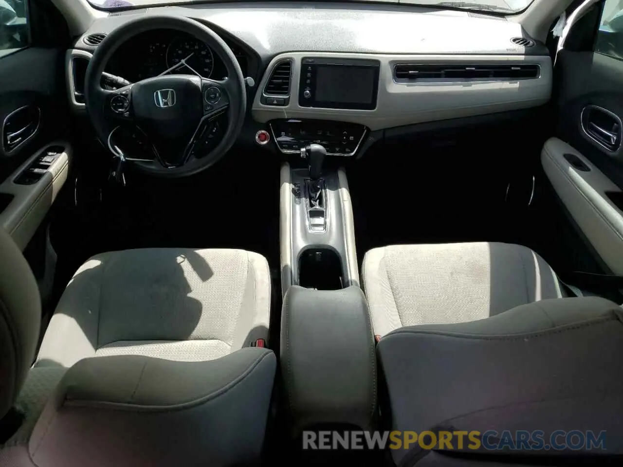 8 fotografías del automóvil dañado 3CZRU5H50KM705092 HONDA HR-V 2019