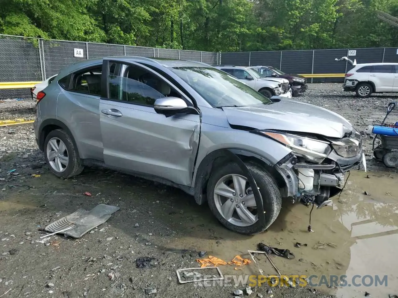 4 fotografías del automóvil dañado 3CZRU5H50KM707344 HONDA HR-V 2019