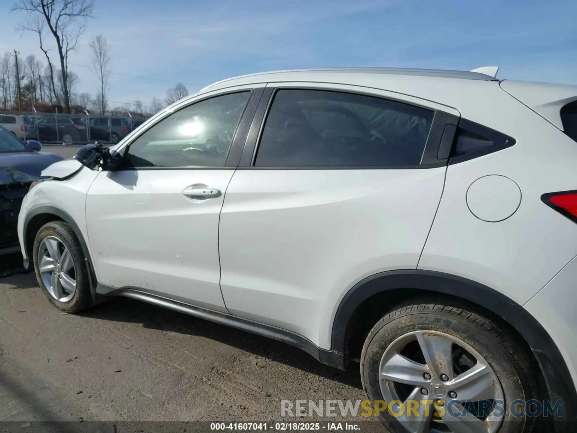 14 fotografías del automóvil dañado 3CZRU5H51KM726033 HONDA HR-V 2019