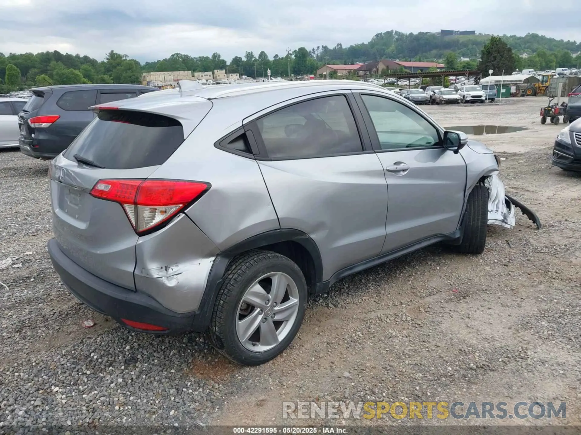4 fotografías del automóvil dañado 3CZRU5H52KM707880 HONDA HR-V 2019