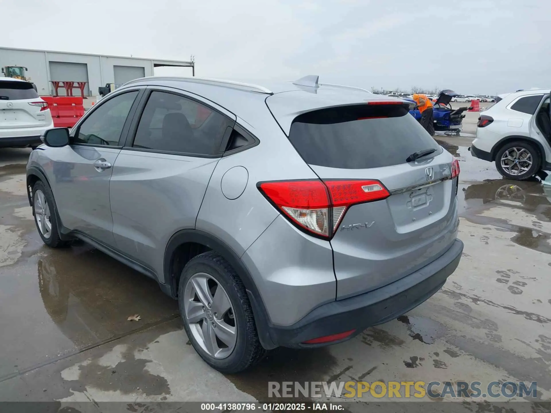3 fotografías del automóvil dañado 3CZRU5H52KM710620 HONDA HR-V 2019