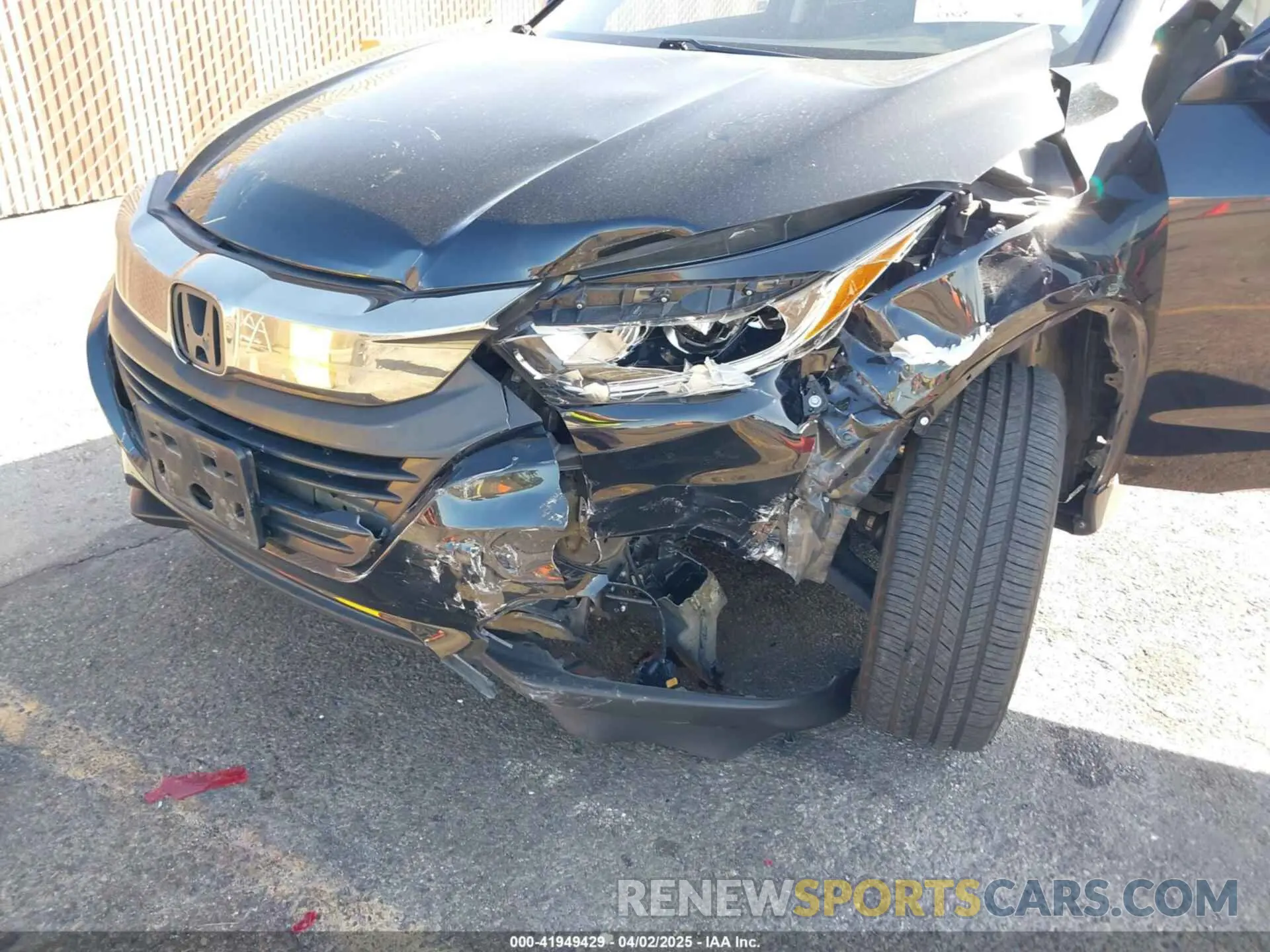 6 fotografías del automóvil dañado 3CZRU5H52KM717938 HONDA HR-V 2019