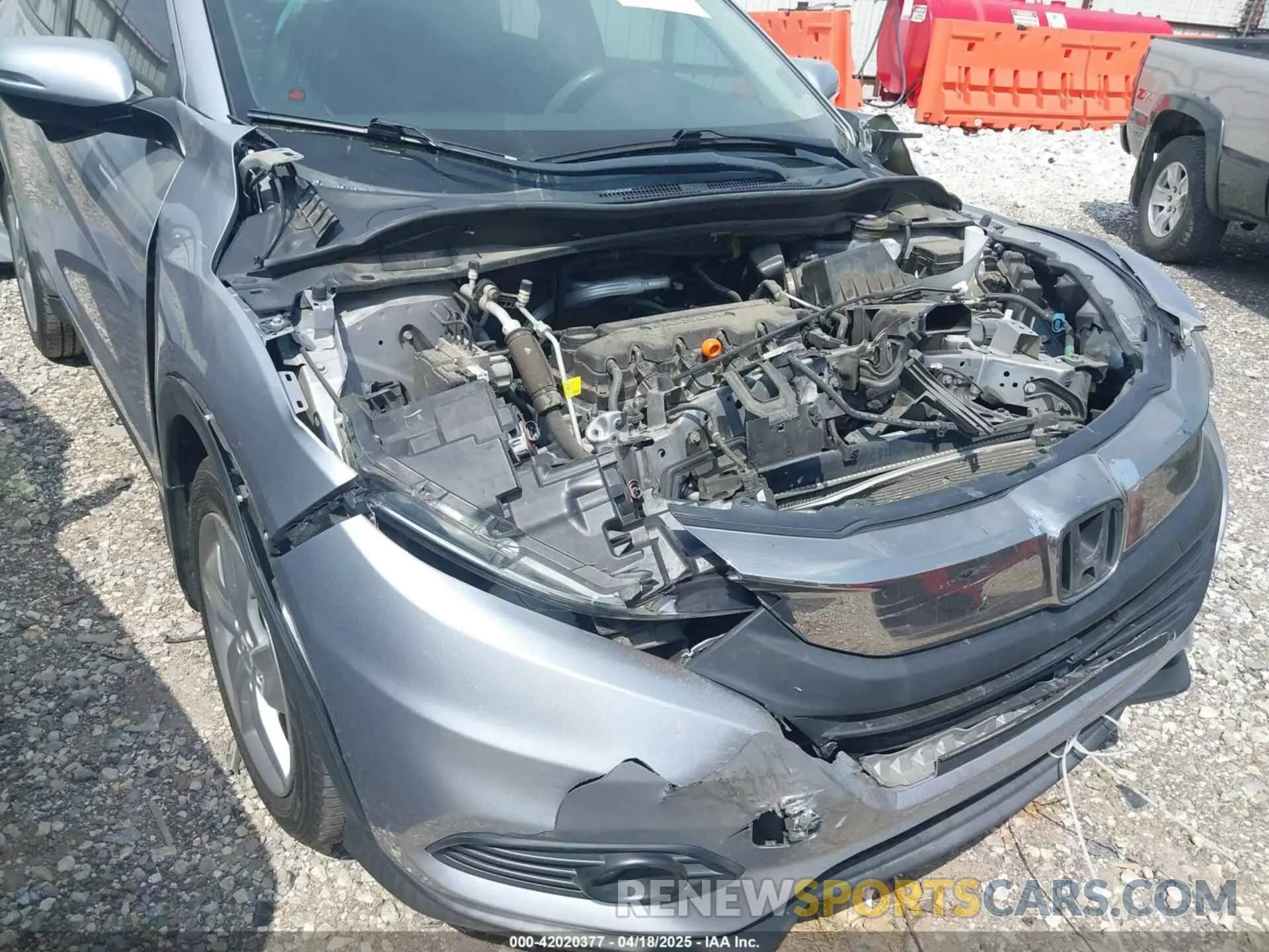 6 fotografías del automóvil dañado 3CZRU5H53KM718483 HONDA HR-V 2019